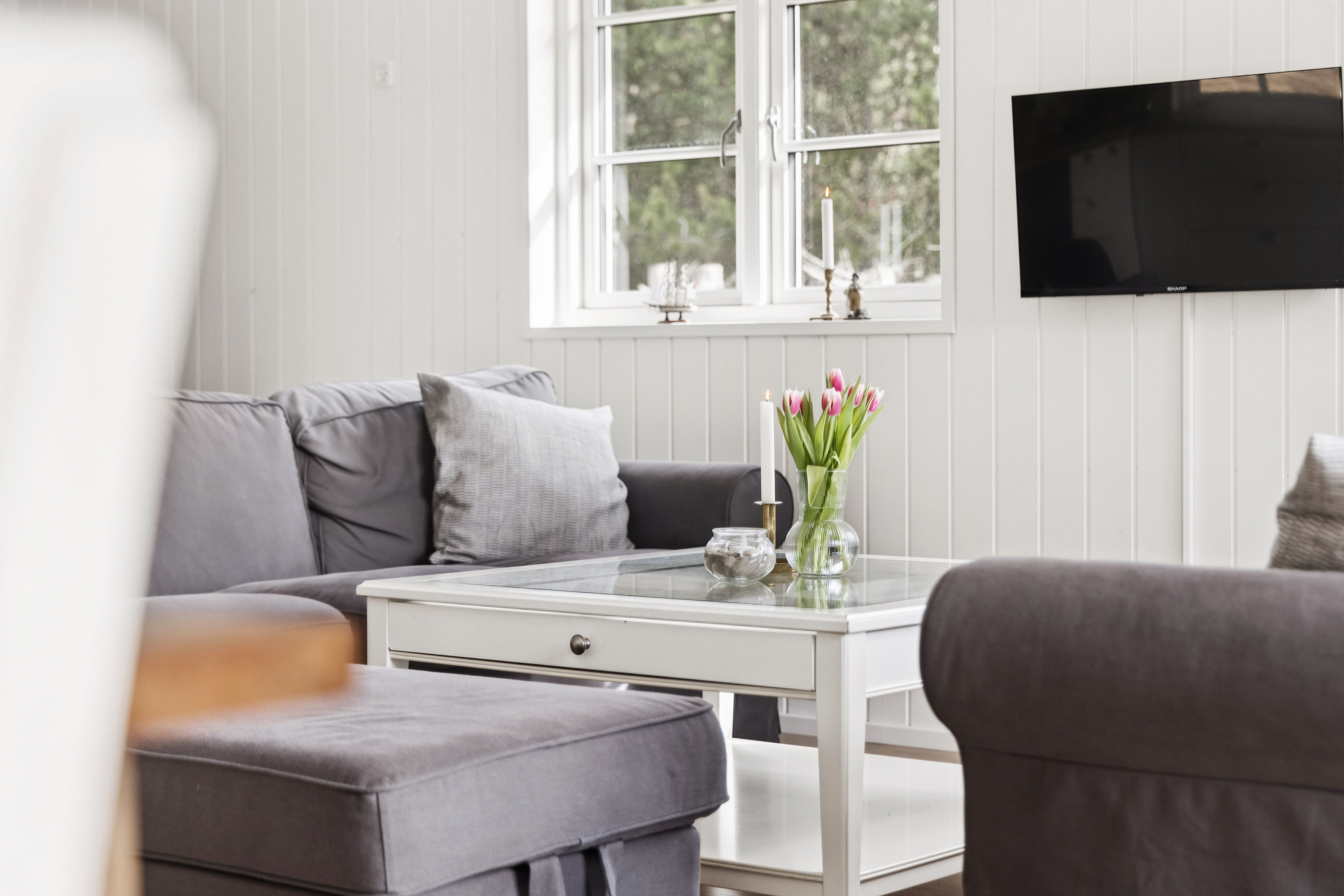 Fremhævet stue billede i fuldskærmstilstand. Billede af Orionvej 8, 9370 Hals