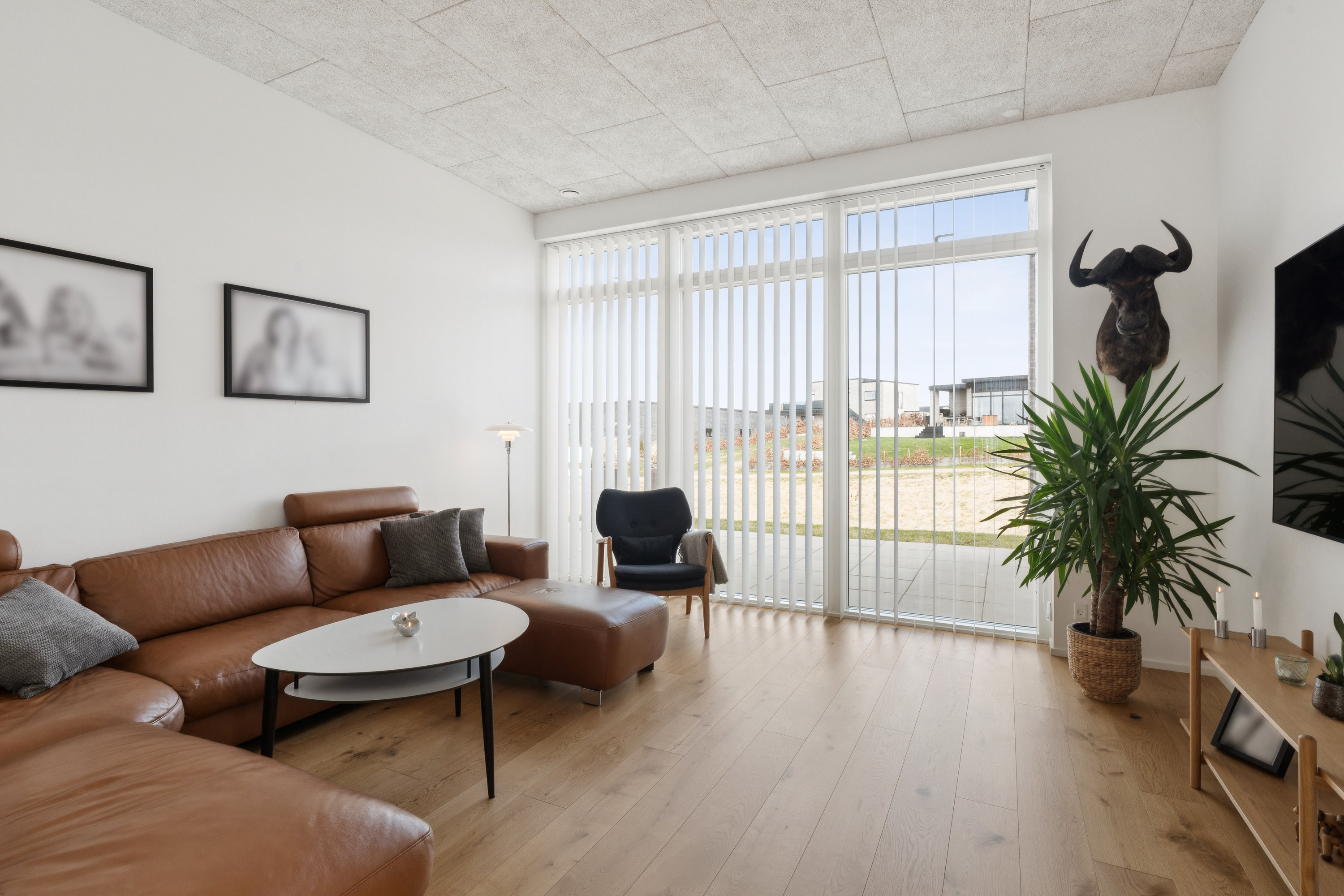 Fremhævet stue billede i fuldskærmstilstand. Billede af Høje Støvring 216, 9530 Støvring