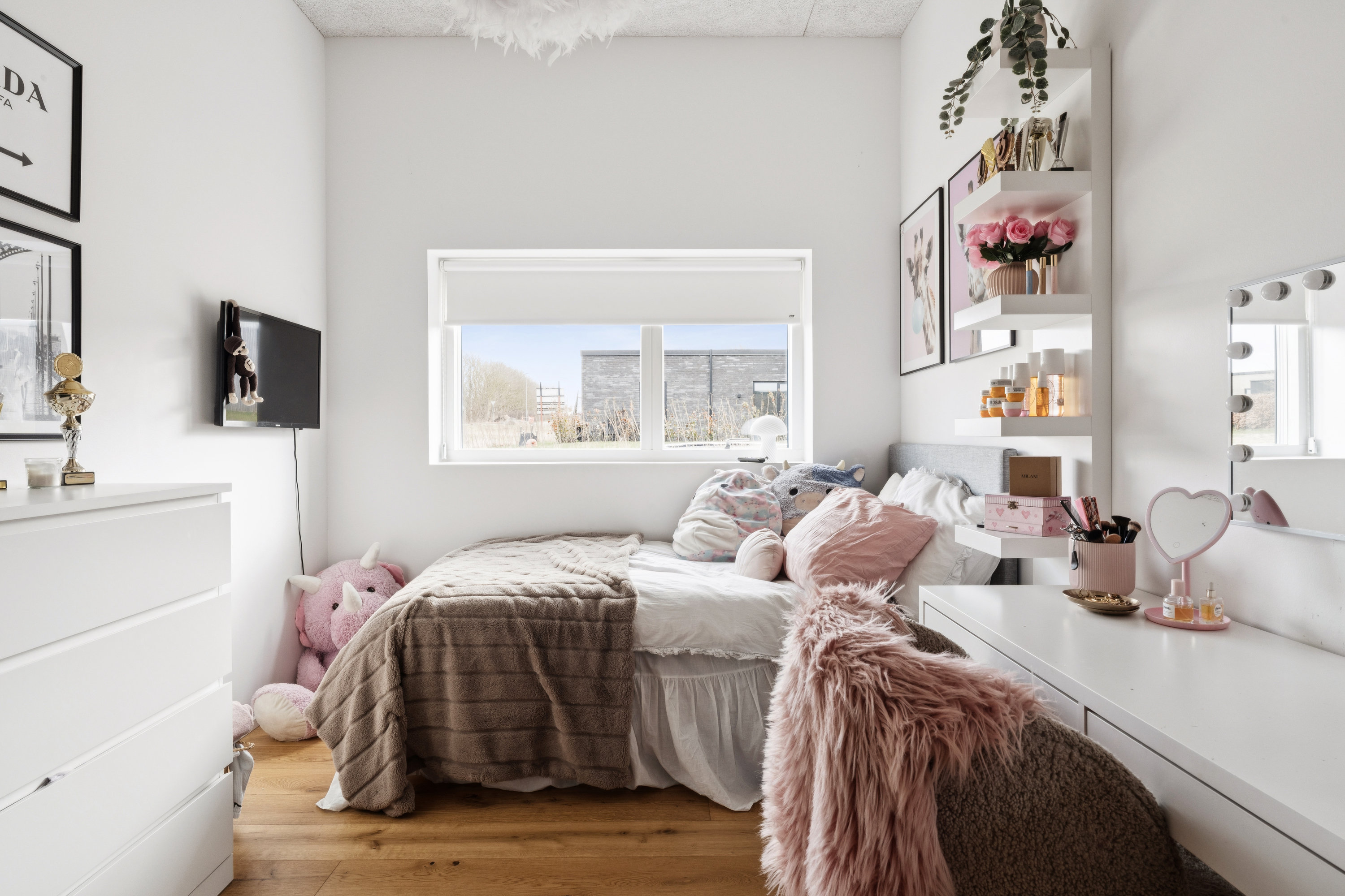 Fremhævet værelse billede i fuldskærmstilstand. Billede af Høje Støvring 216, 9530 Støvring