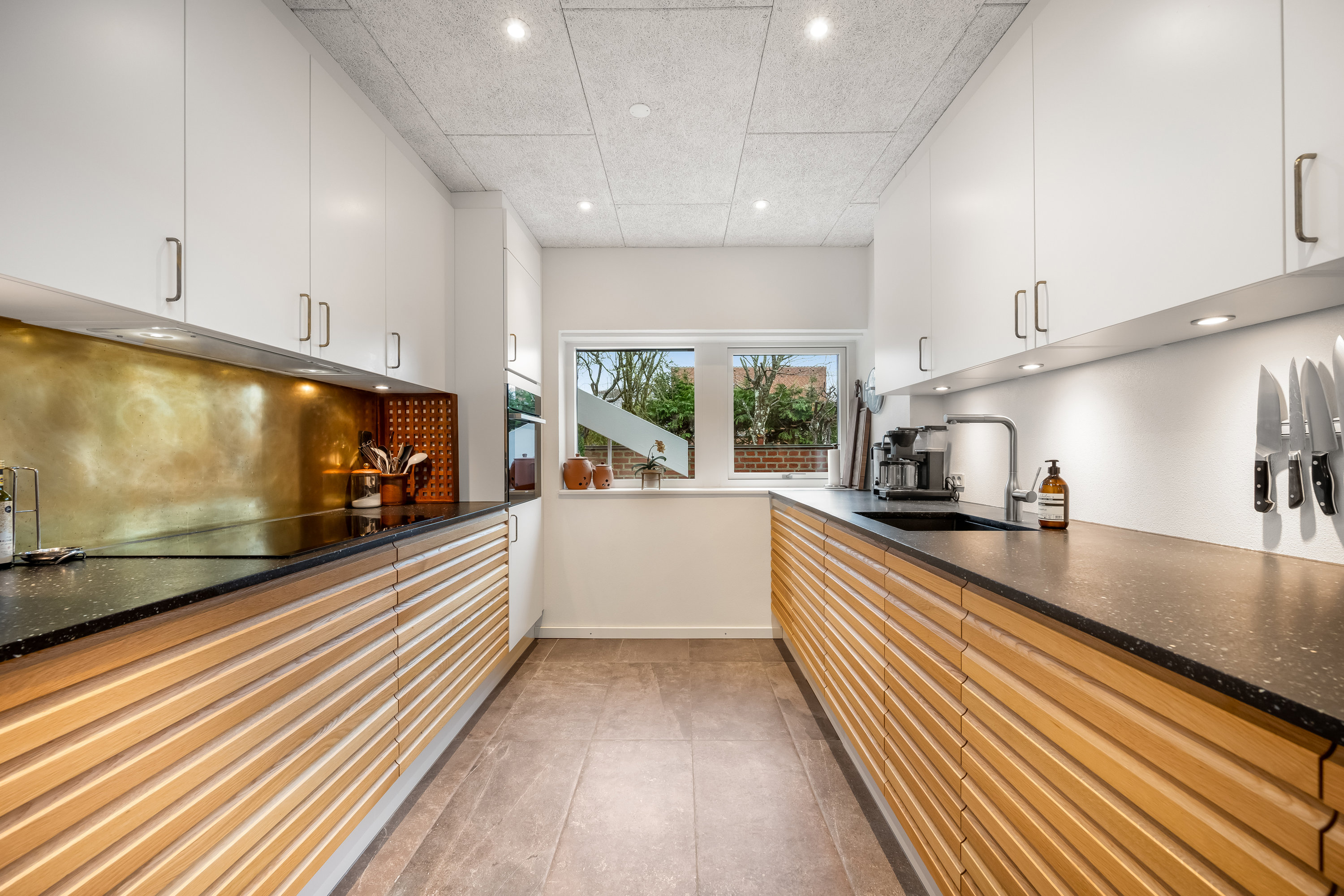 Fremhævet køkken billede i fuldskærmstilstand. Billede af Parkallé 10, 6880 Tarm