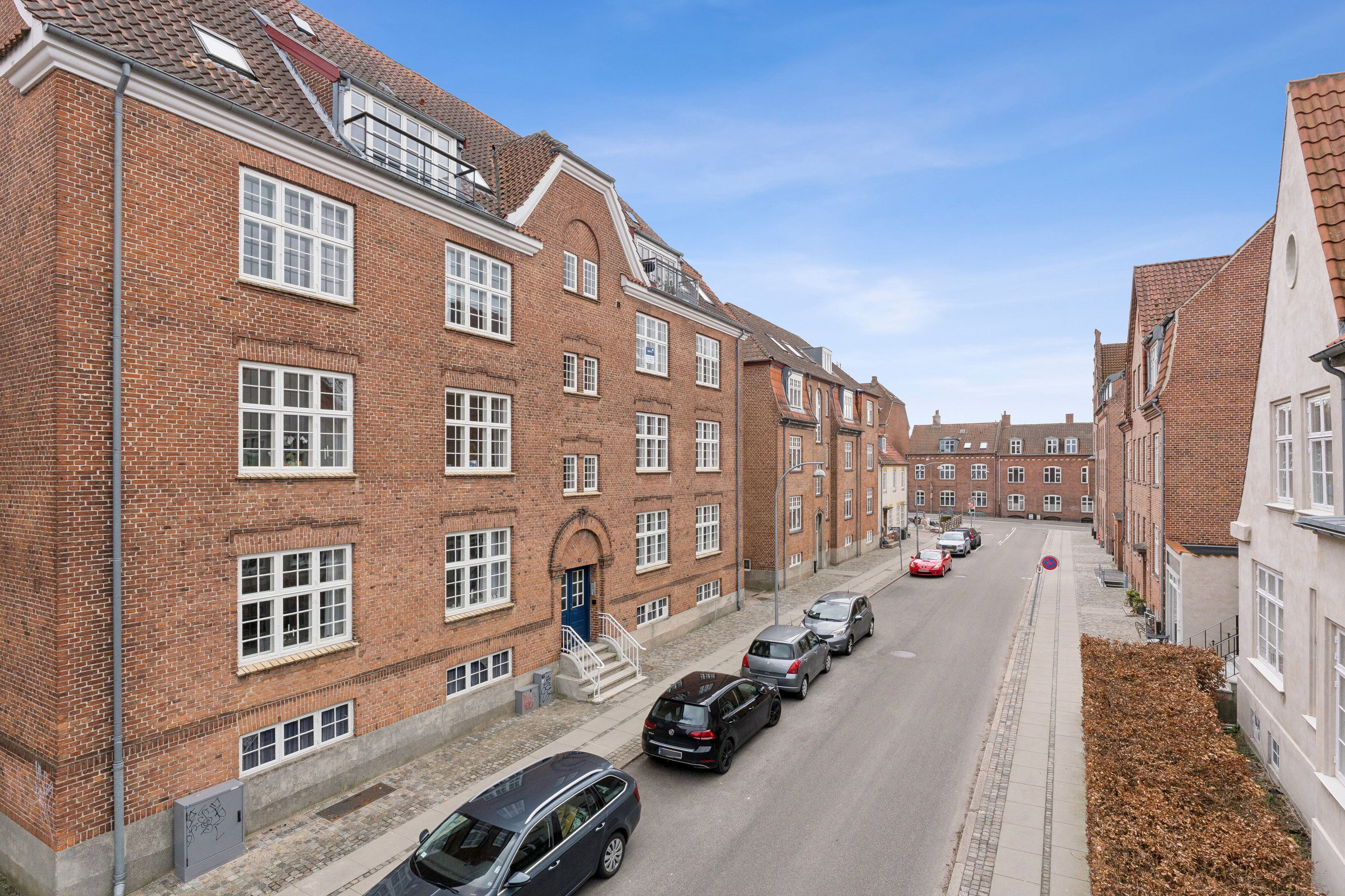 Fremhævet udendørs billede i fuldskærmstilstand. Billede af Kornerups Vænge 6, 3. th., 4000 Roskilde