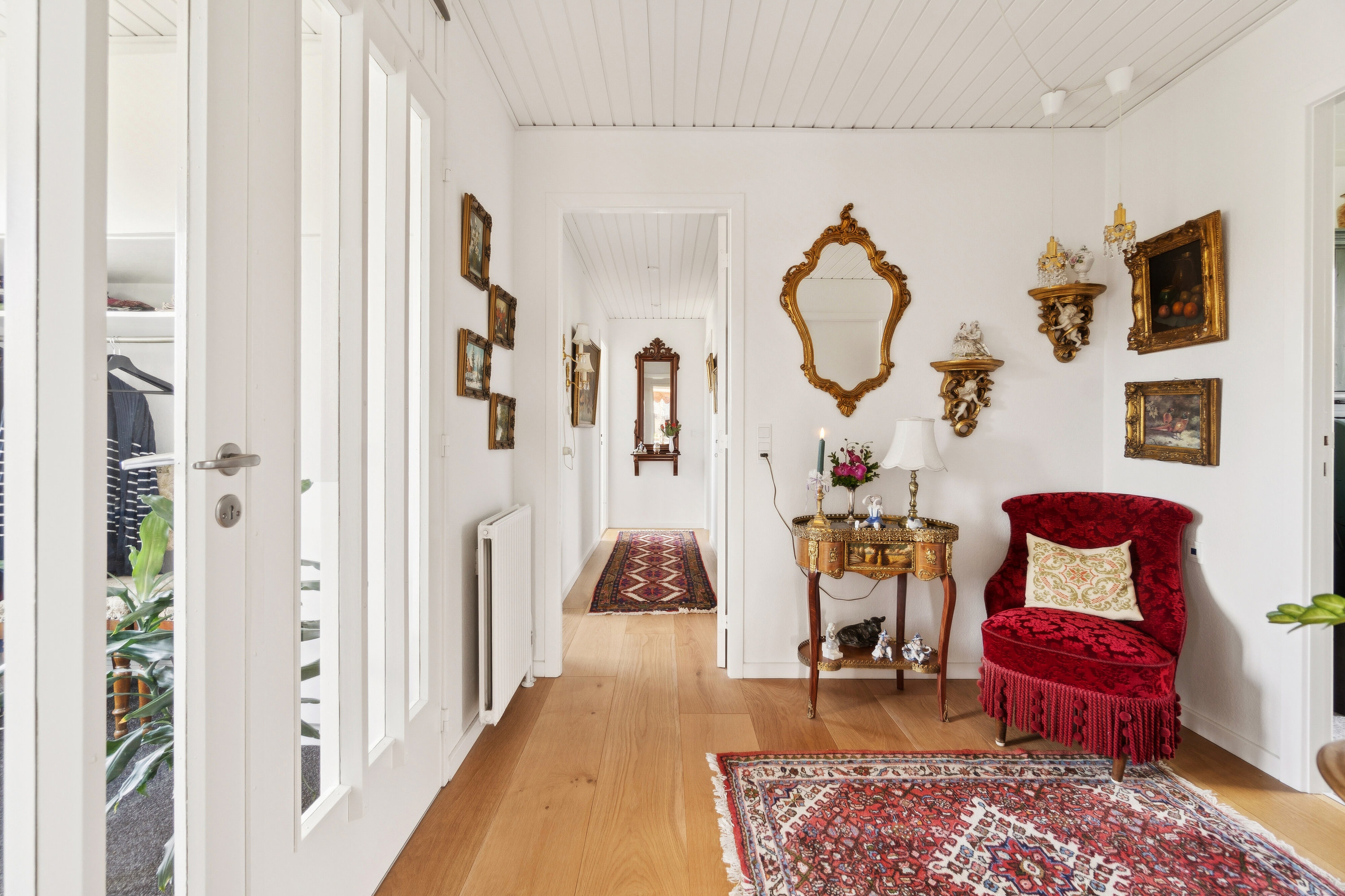 Fremhævet hall billede i fuldskærmstilstand. Billede af Gartnervænget 9, 7752 Snedsted