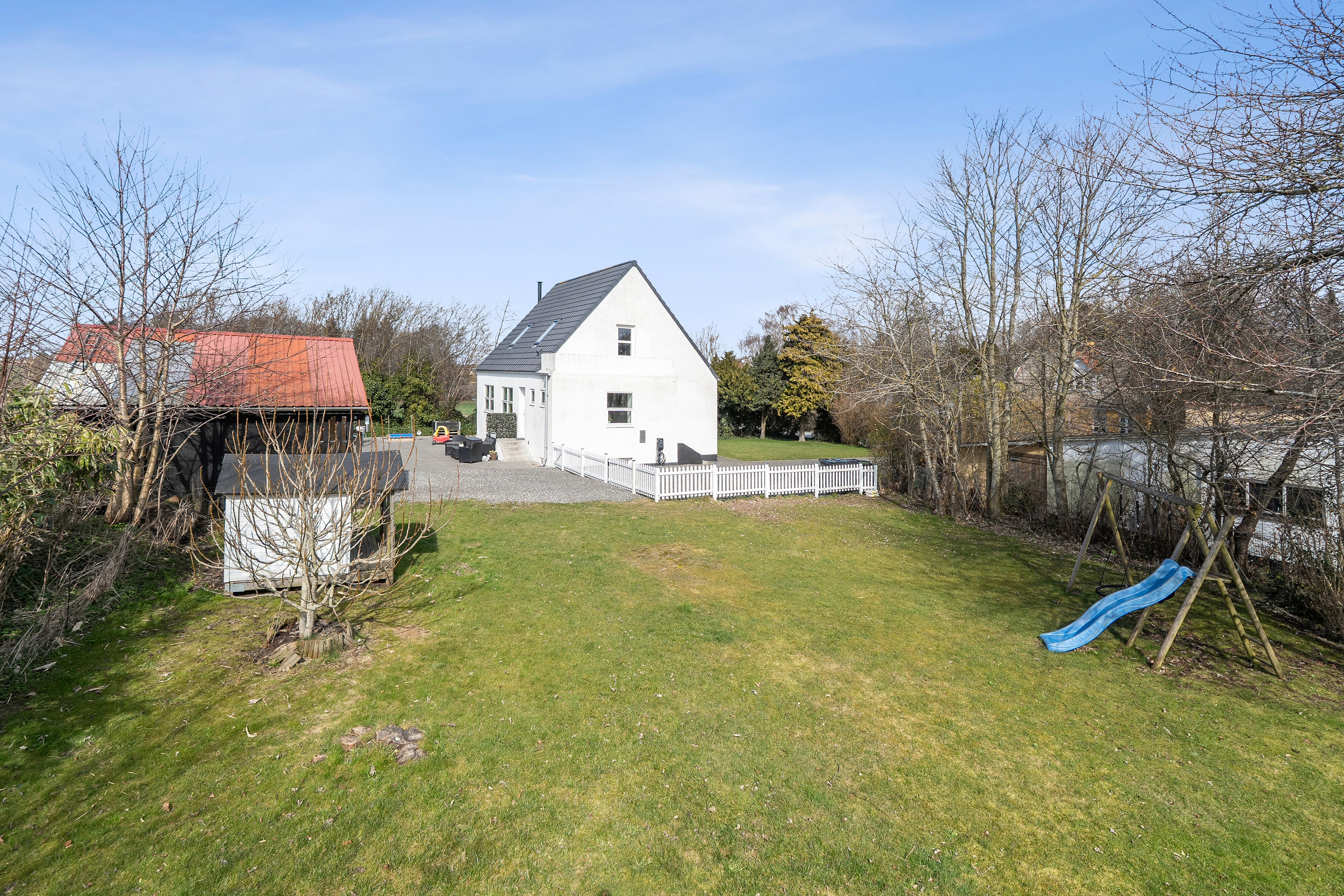 Fremhævet set fra haven billede i fuldskærmstilstand. Billede af Spangsvej 160, Udby, 4750 Lundby