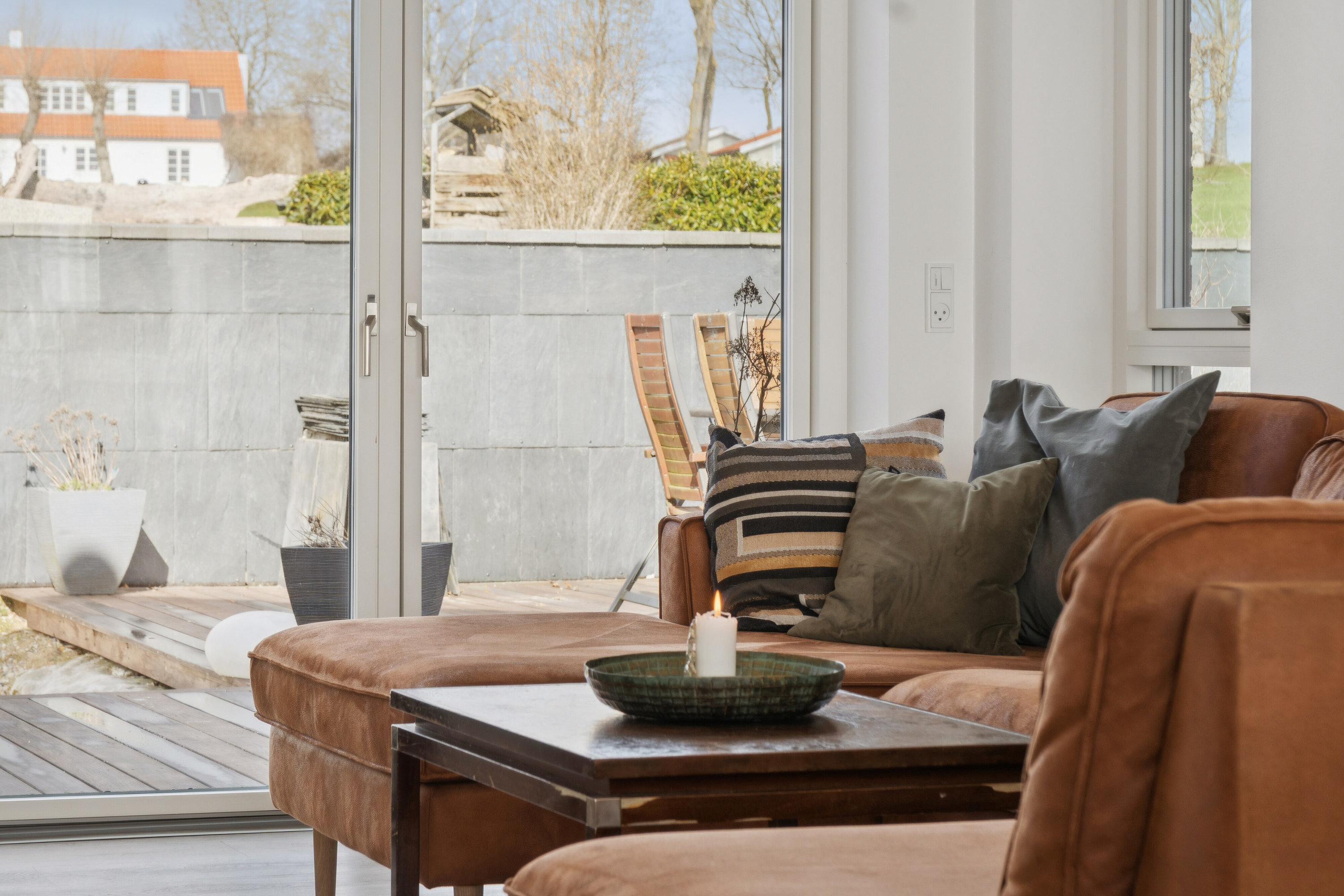 Fremhævet stue billede i fuldskærmstilstand. Billede af Hornsherredvej 155, Lyndby, 4070 Kirke Hyllinge