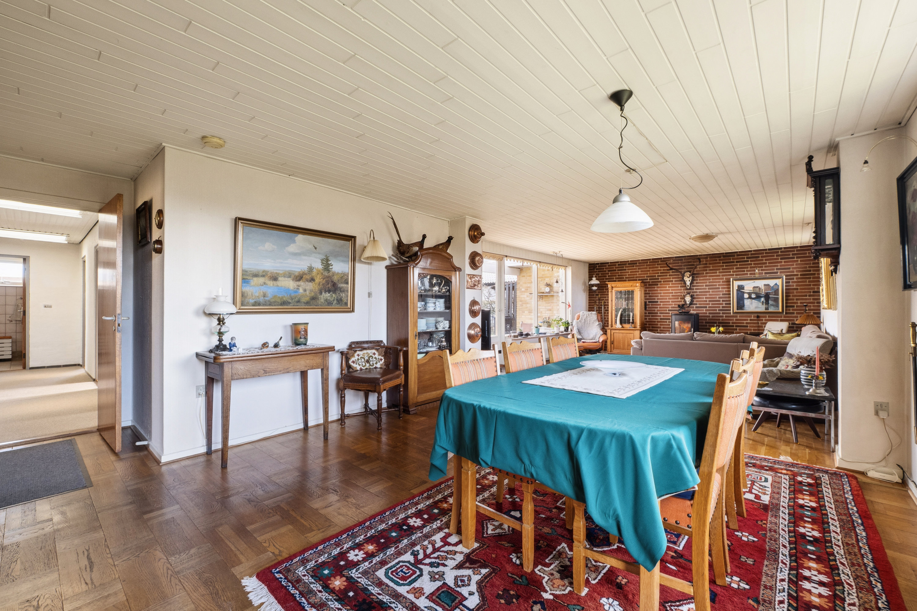 Fremhævet stue billede i fuldskærmstilstand. Billede af Hasselvænget 23, 7800 Skive