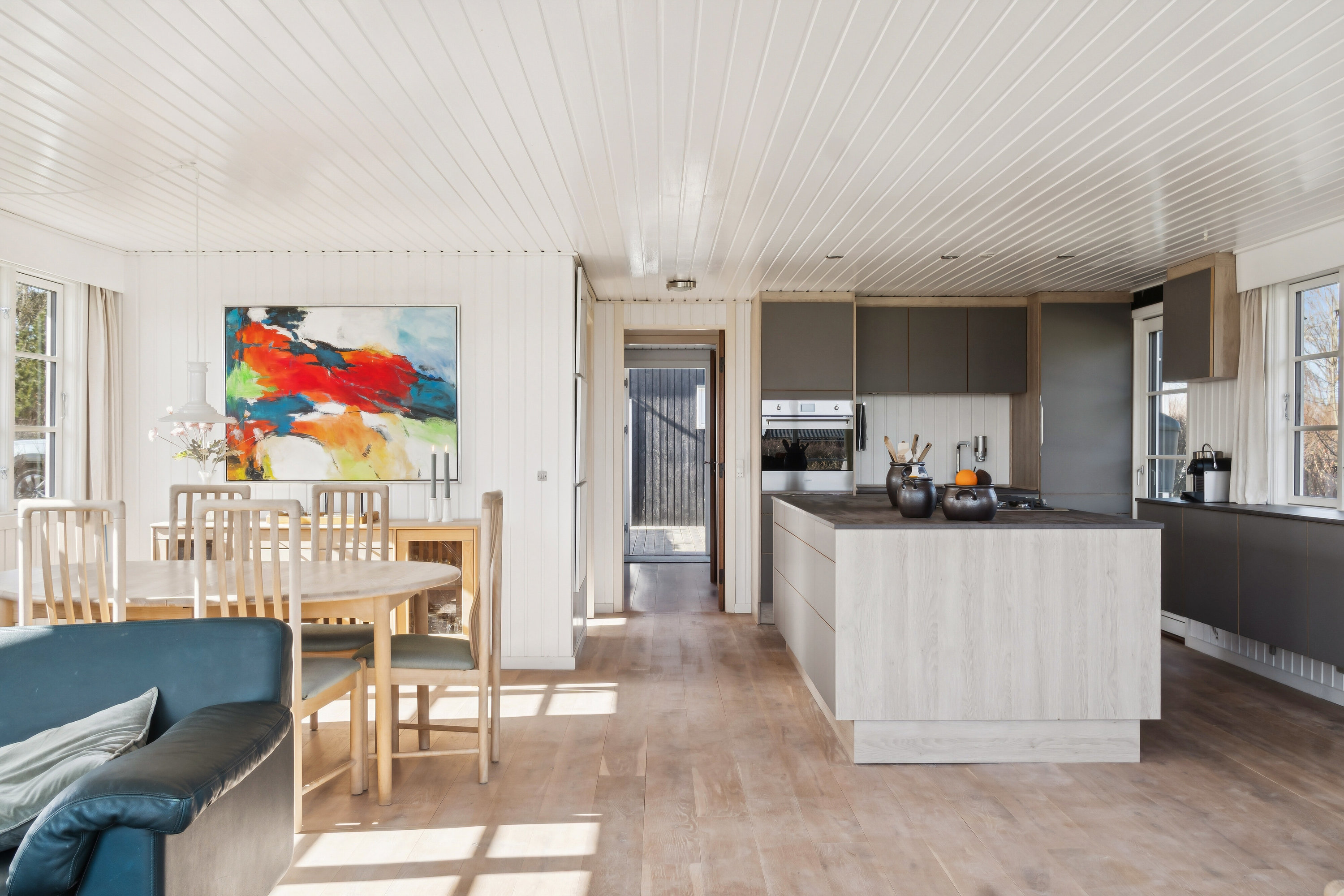 Fremhævet spisestue billede i fuldskærmstilstand. Billede af Blikvej 4, 4400 Kalundborg