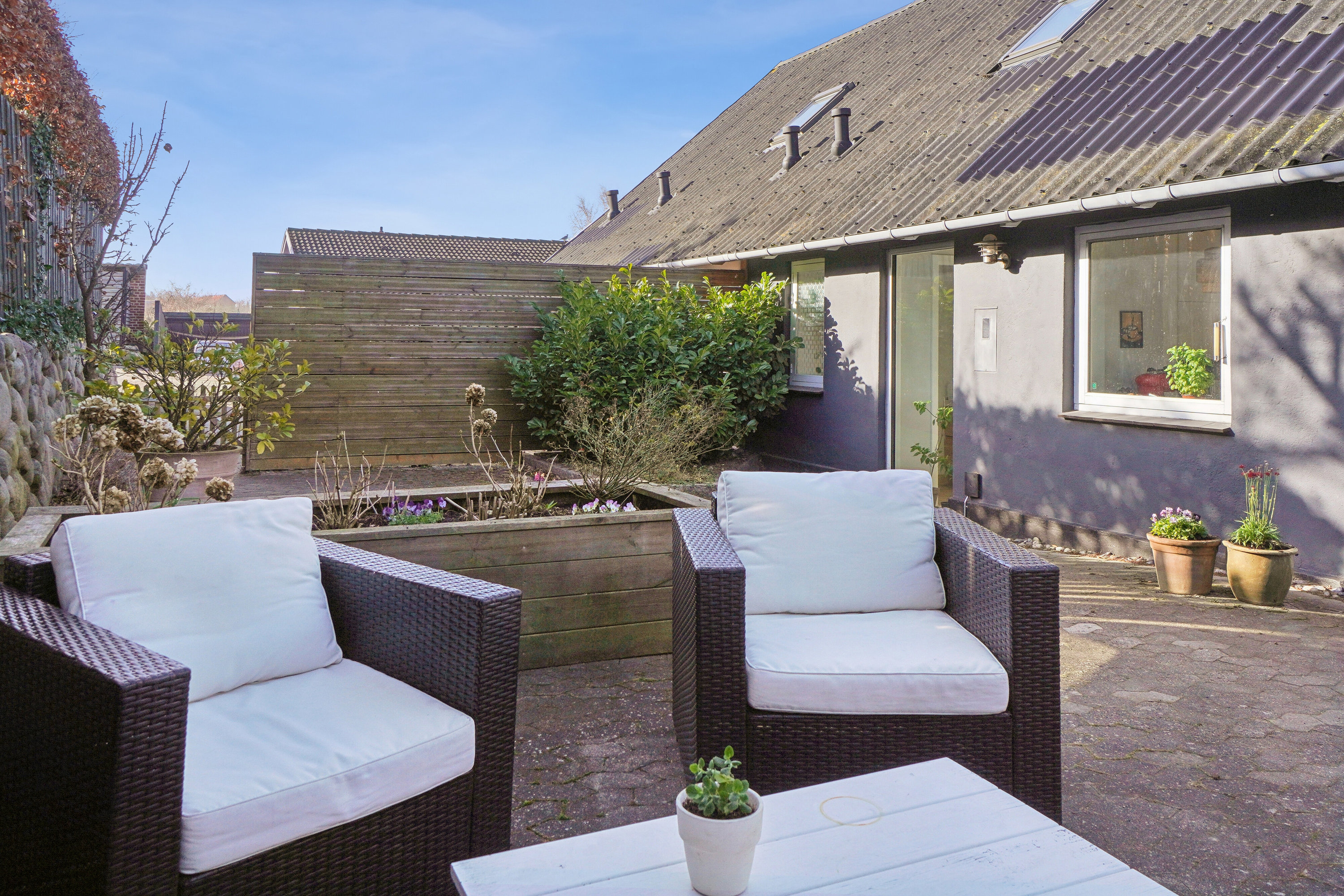 Fremhævet terrasse billede i fuldskærmstilstand. Billede af Åvej 18A, Himmelev, 4000 Roskilde