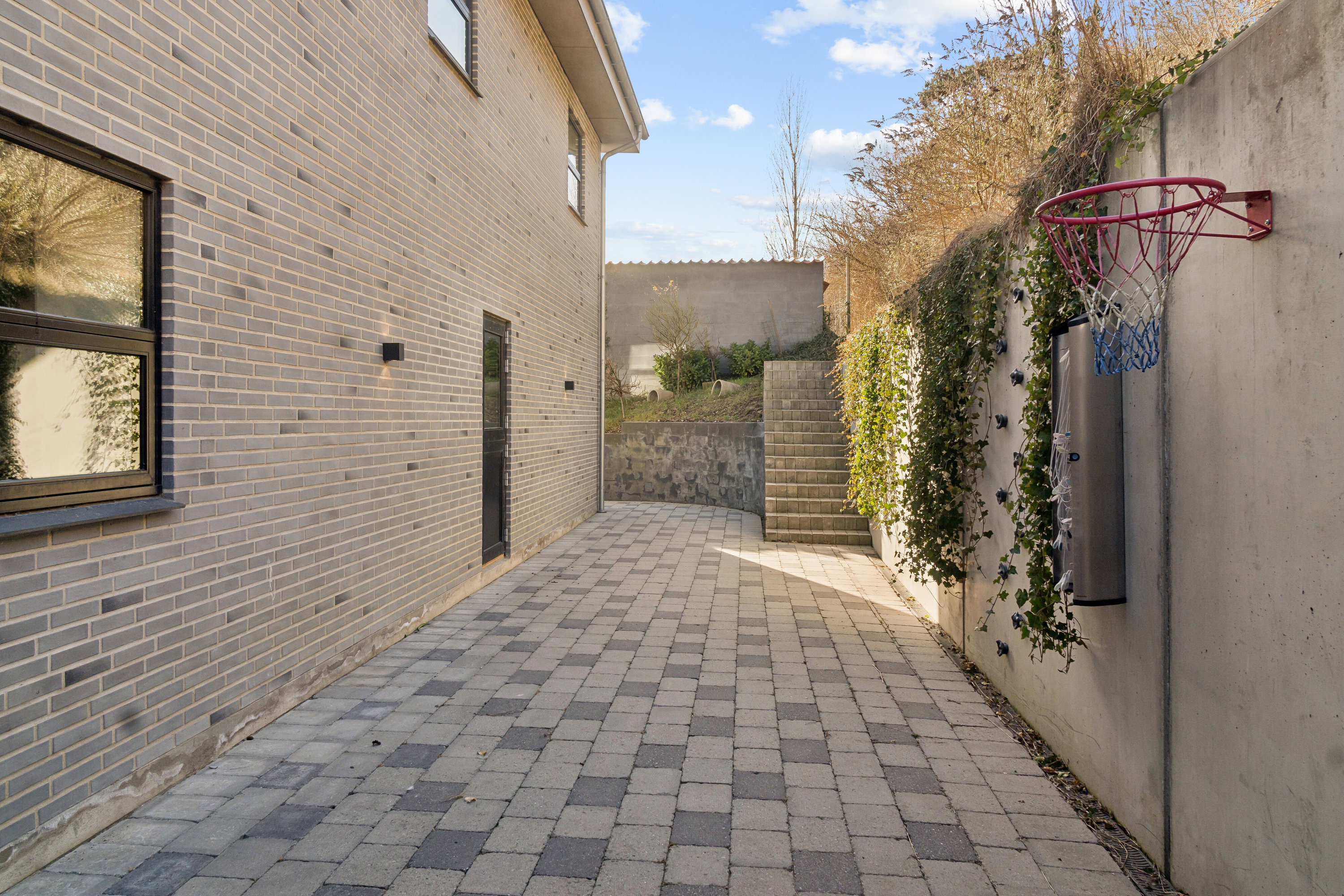 Fremhævet udendørs billede i fuldskærmstilstand. Billede af Lundevej 28, 4400 Kalundborg