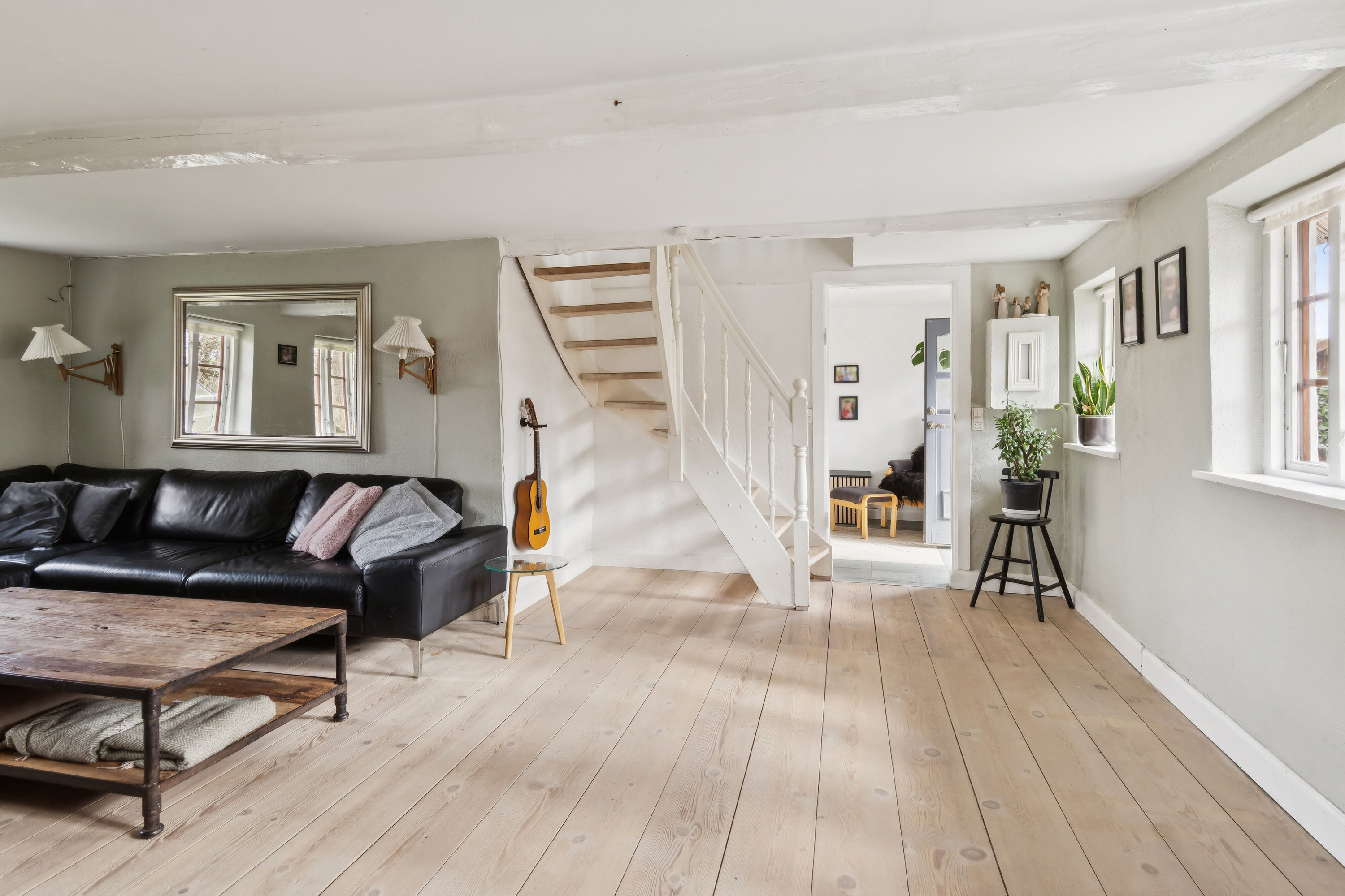 Fremhævet stue billede i fuldskærmstilstand. Billede af Frederiksberg 69, 4470 Svebølle