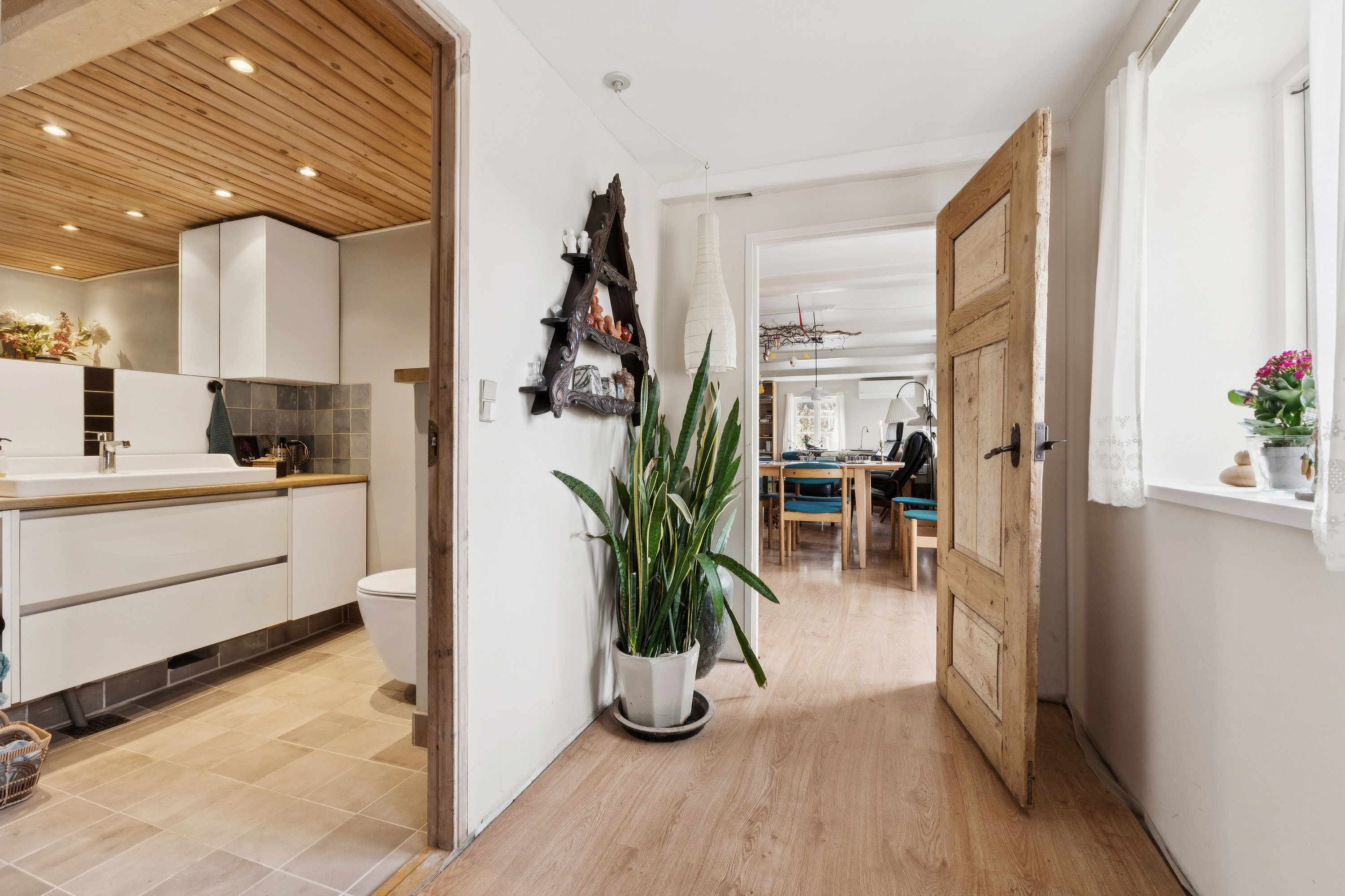 Fremhævet indendørs billede i fuldskærmstilstand. Billede af Sundsgårdsvej 2, Herringe, 5750 Ringe