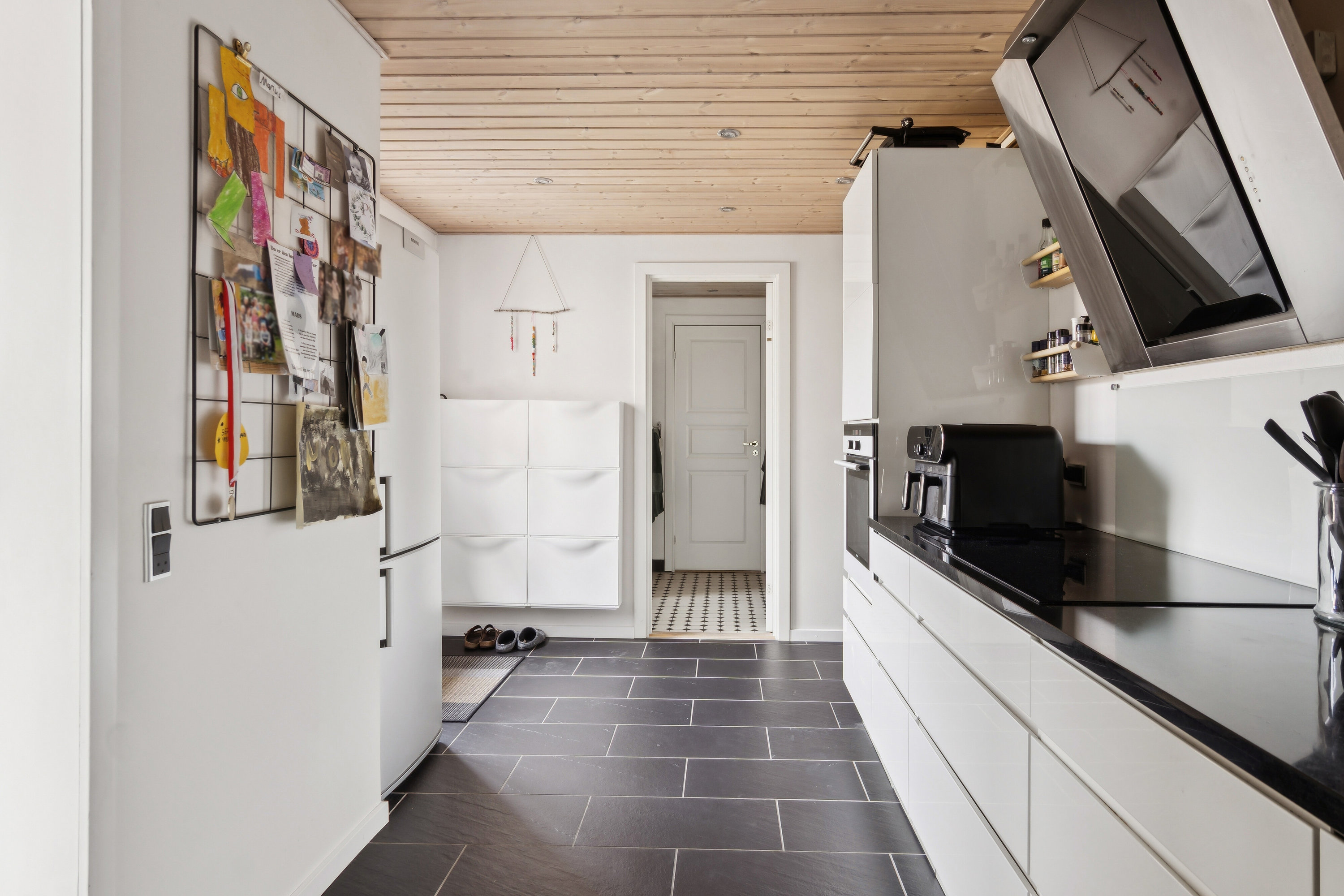 Fremhævet køkken billede i fuldskærmstilstand. Billede af N Valdemars Alle 9, 4400 Kalundborg