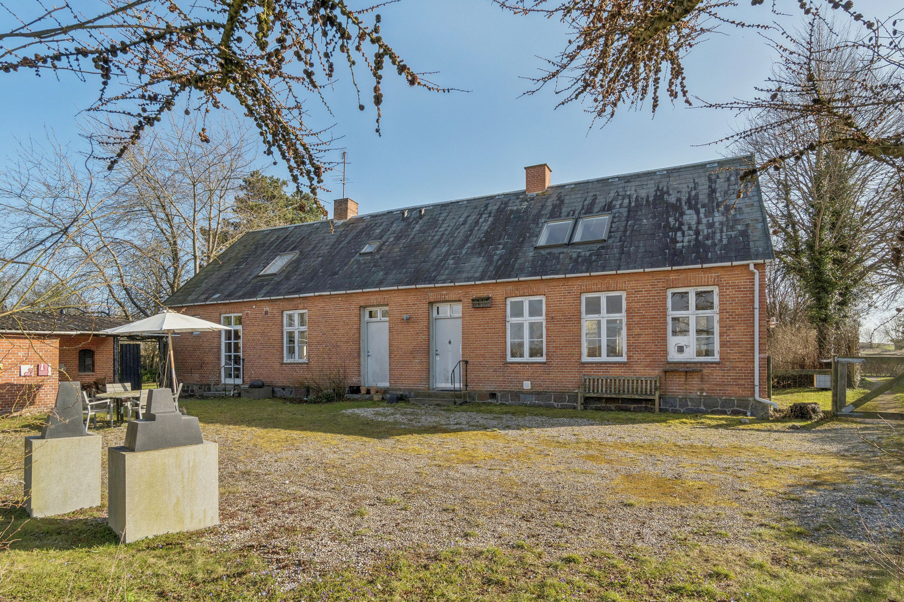 Fremhævet udendørs billede i fuldskærmstilstand. Billede af Landevejen 10, Lov, 4700 Næstved