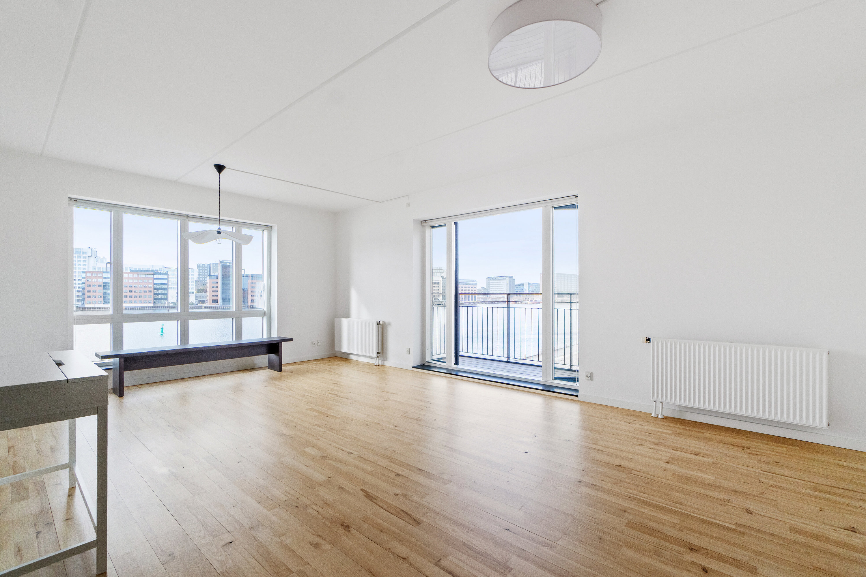 Fremhævet stue billede i fuldskærmstilstand. Billede af Islands Brygge 24B, 2. mf., 2300 København S