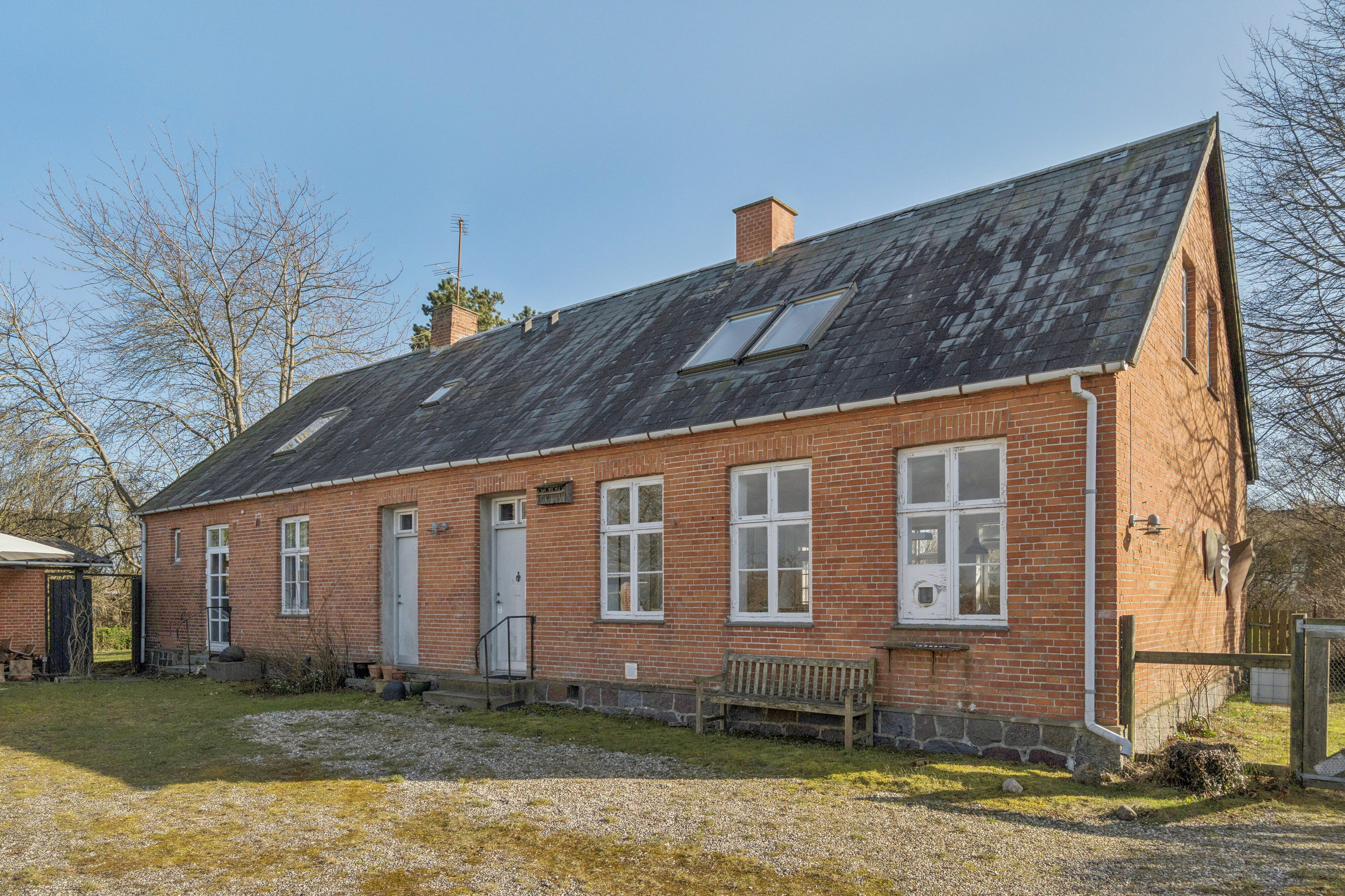 Fremhævet udendørs billede i fuldskærmstilstand. Billede af Landevejen 10, Lov, 4700 Næstved