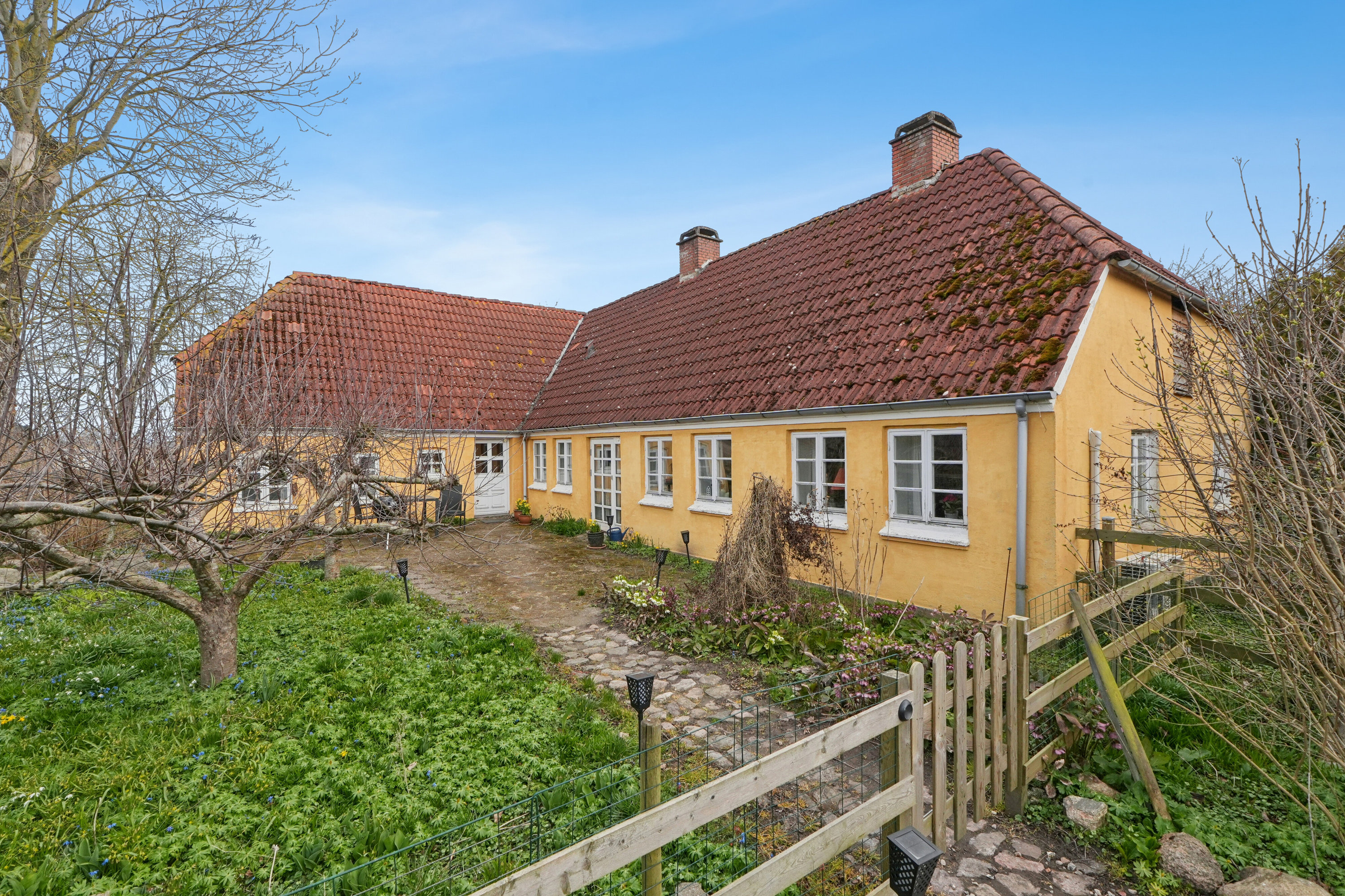 Fremhævet udendørs billede i fuldskærmstilstand. Billede af Sundsgårdsvej 2, Herringe, 5750 Ringe