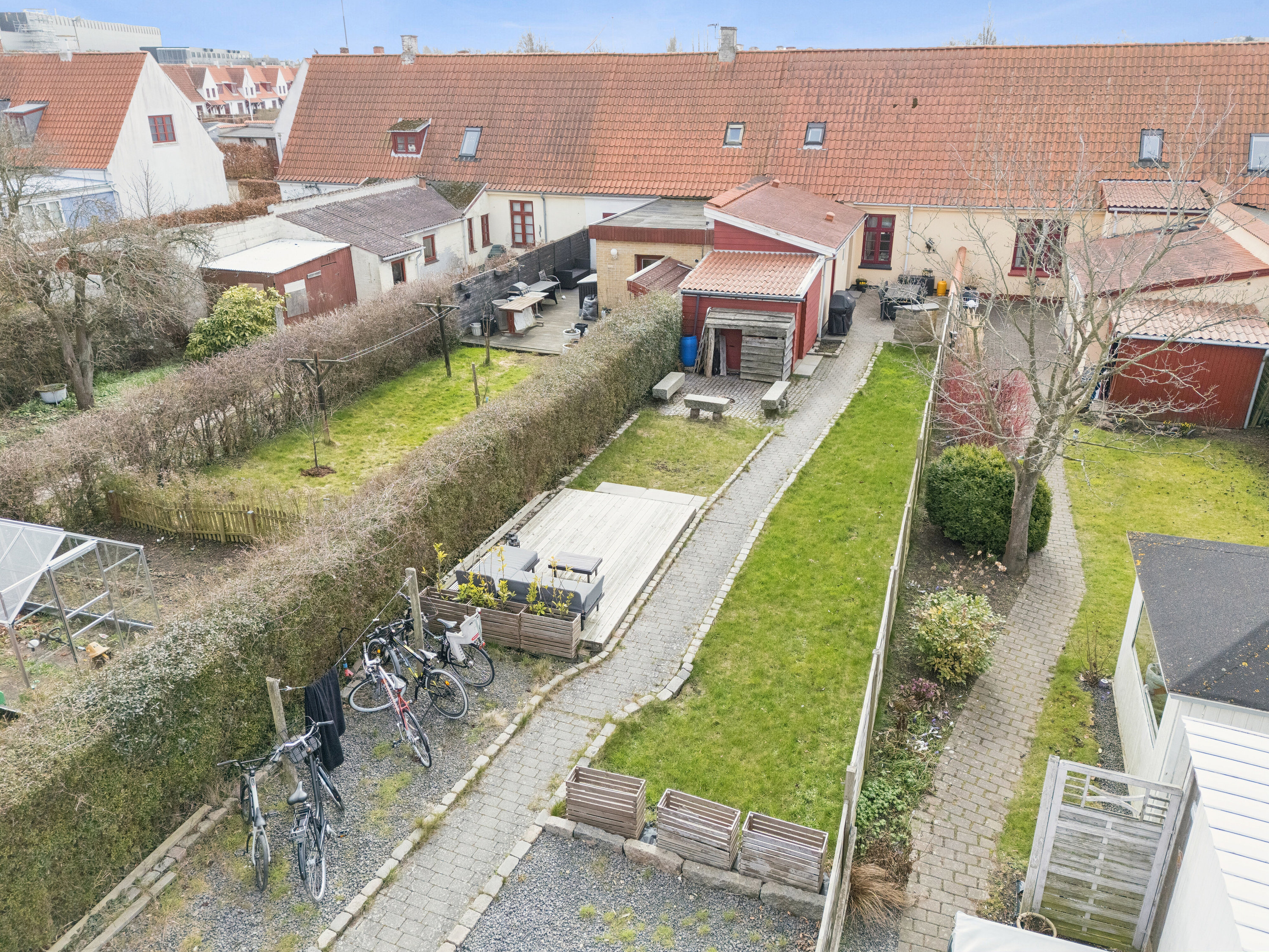 Fremhævet udendørs billede i fuldskærmstilstand. Billede af N Valdemars Alle 9, 4400 Kalundborg