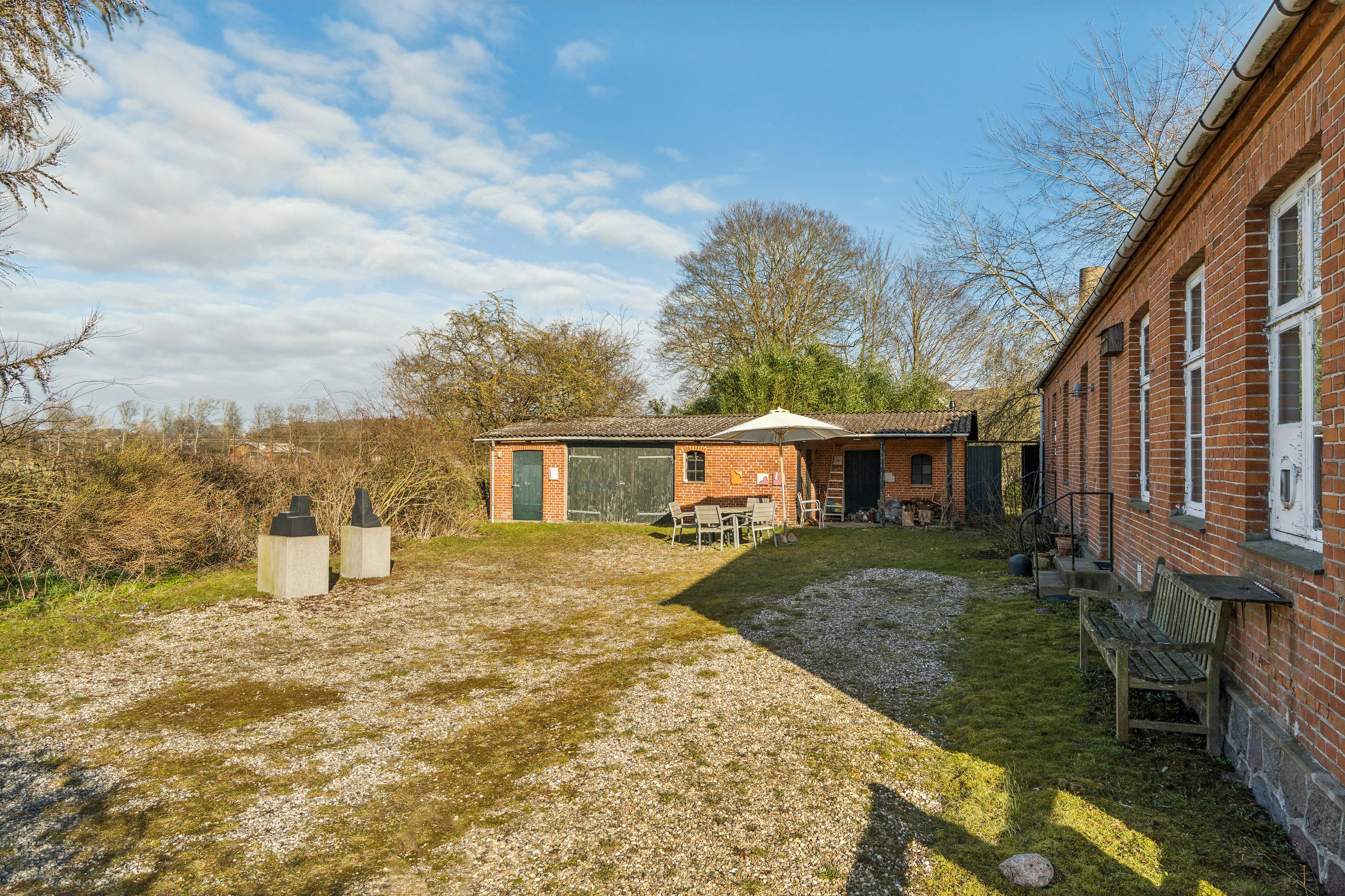 Fremhævet udendørs billede i fuldskærmstilstand. Billede af Landevejen 10, Lov, 4700 Næstved