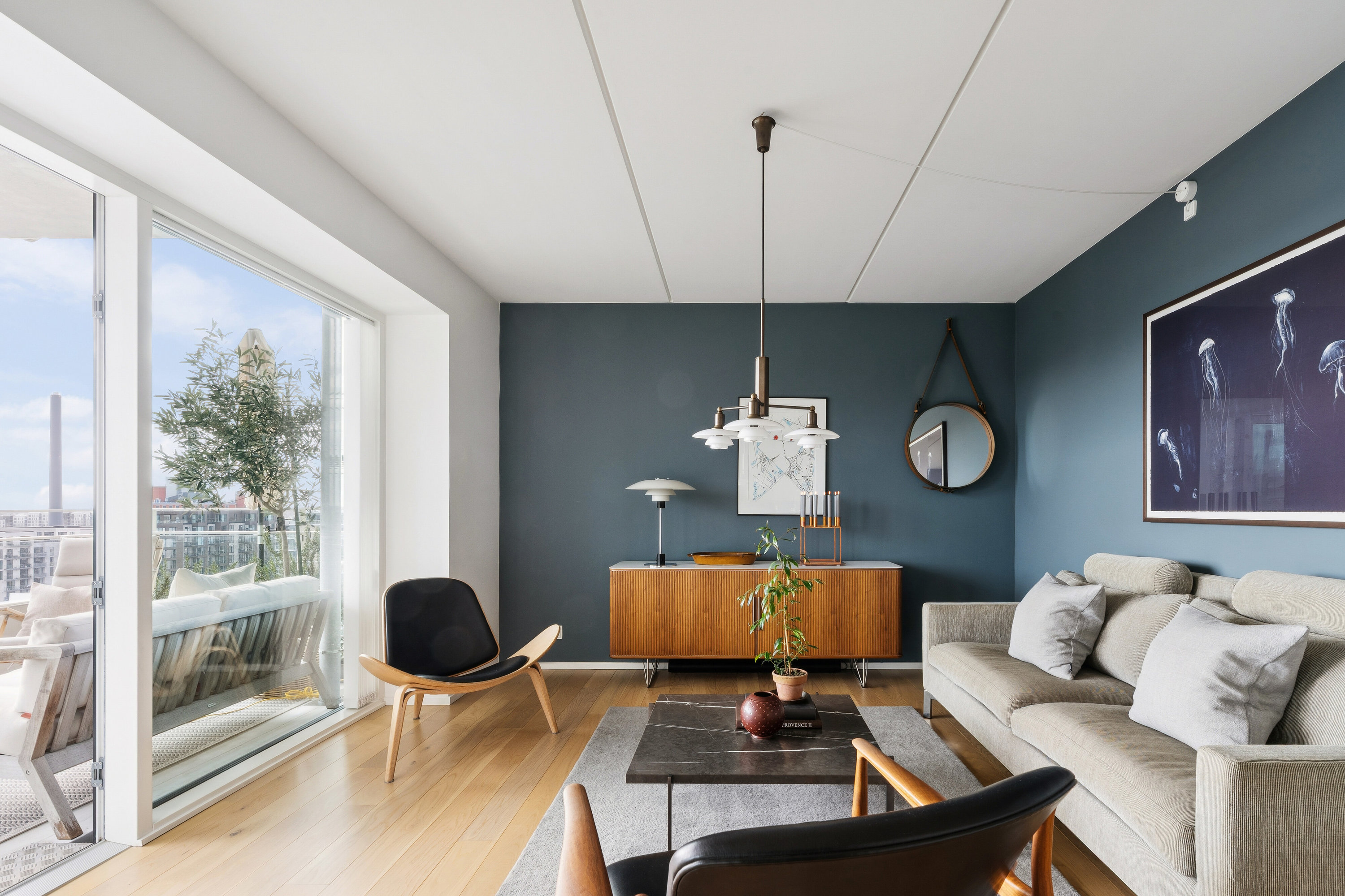 Fremhævet stue billede i fuldskærmstilstand. Billede af Islands Brygge 38C, 10. tv., 2300 København S