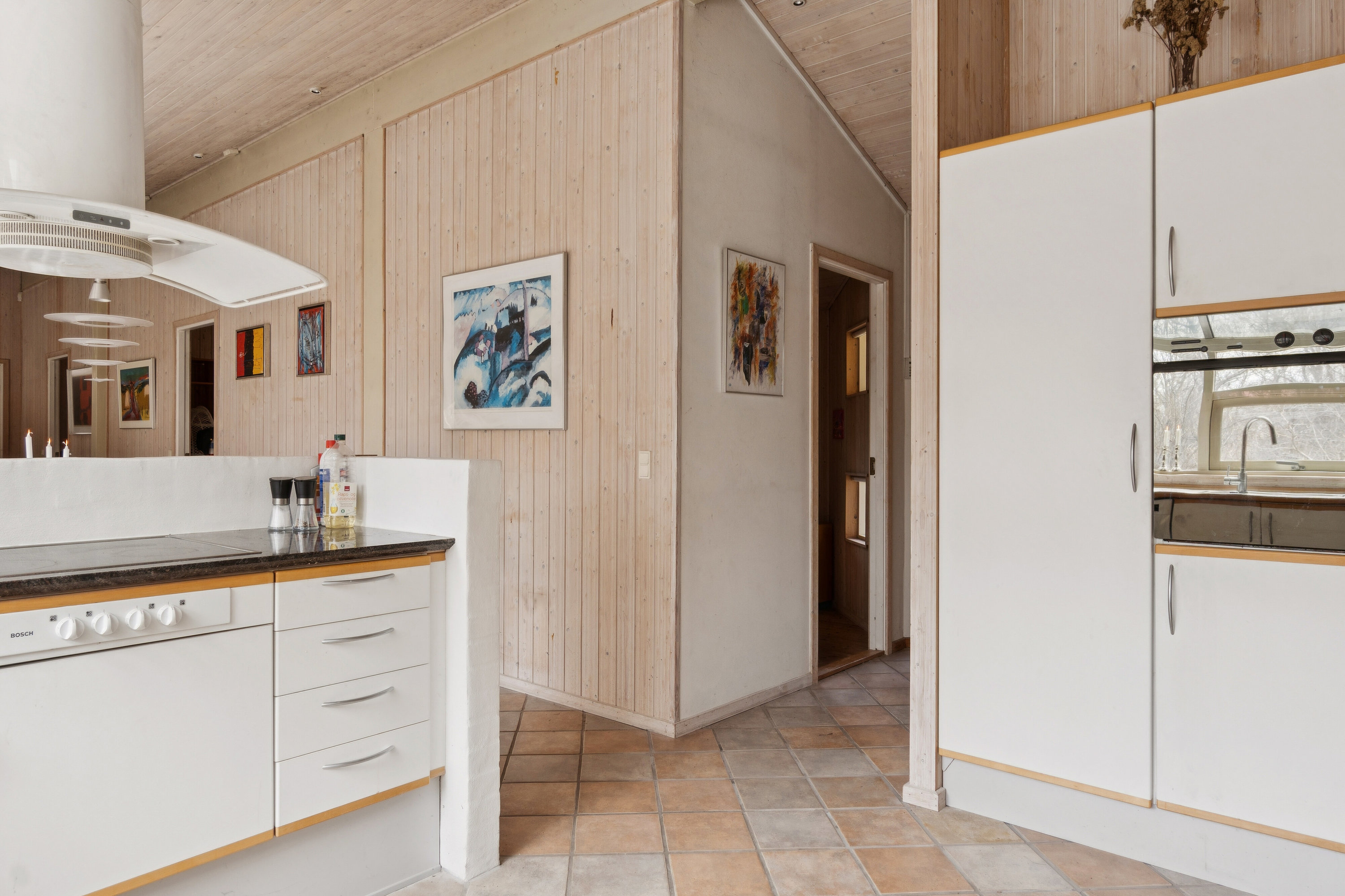 Fremhævet køkkenalrum billede i fuldskærmstilstand. Billede af Vesterledsvej 13, Asserbo, 3300 Frederiksværk