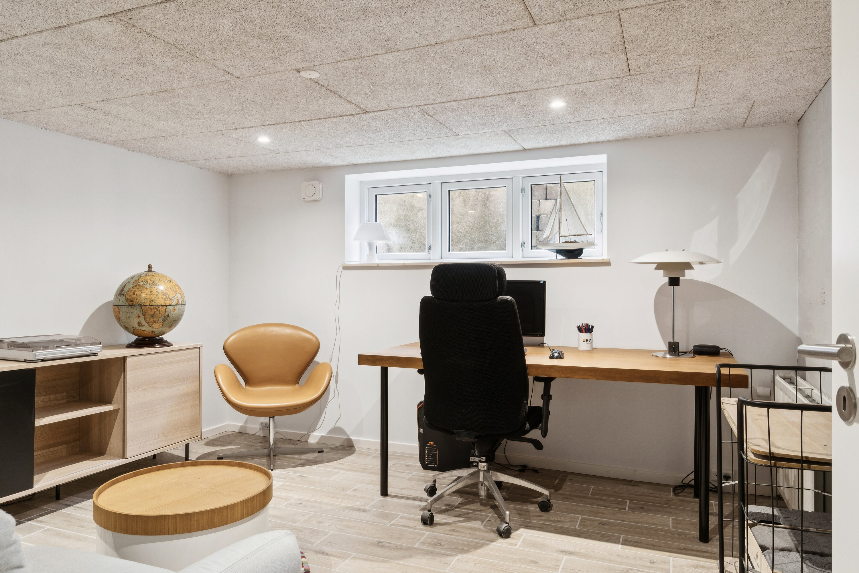 Fremhævet arbejdsværelse billede i fuldskærmstilstand. Billede af Havrevænget 5, 4700 Næstved