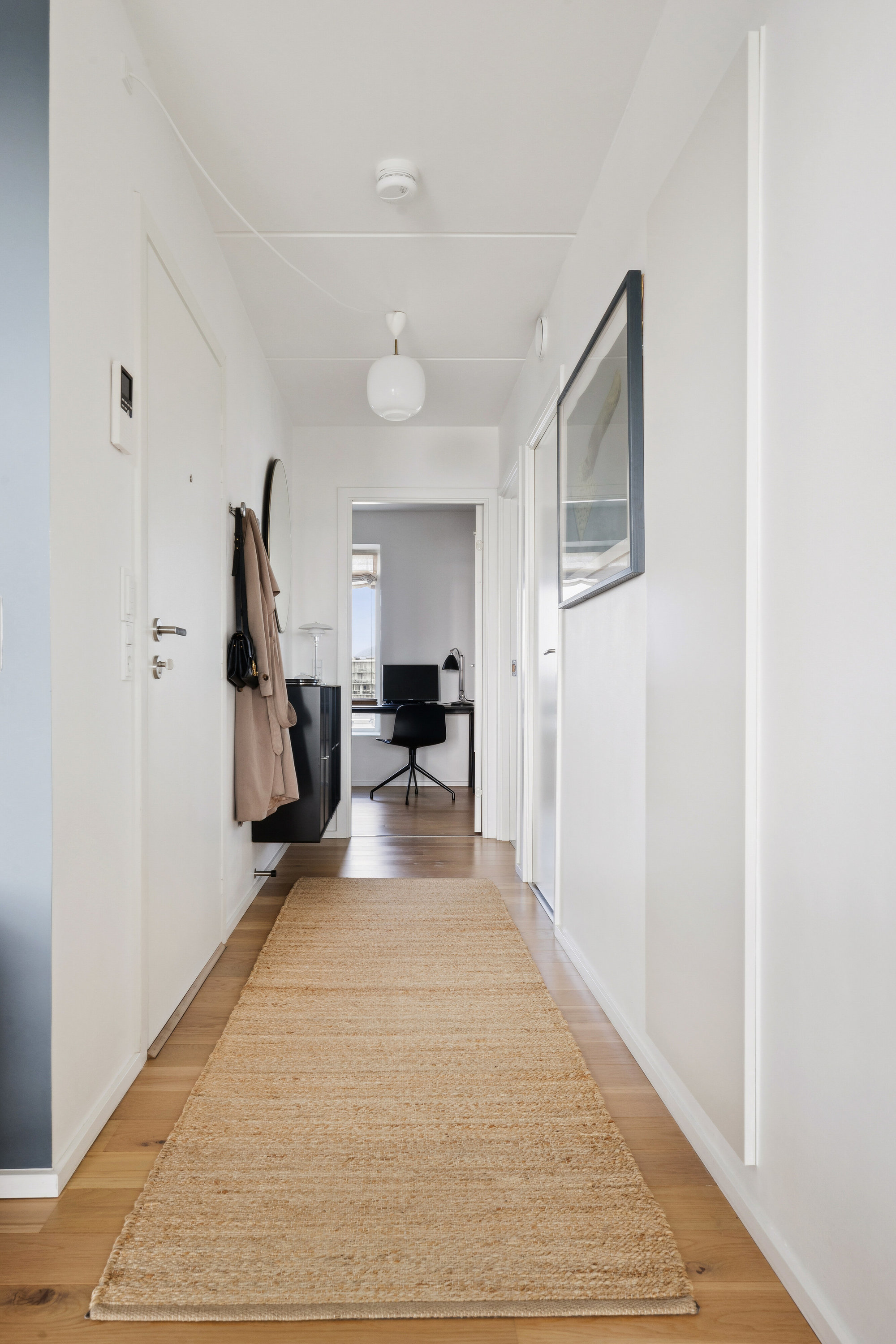 Fremhævet gang billede i fuldskærmstilstand. Billede af Islands Brygge 38C, 10. tv., 2300 København S