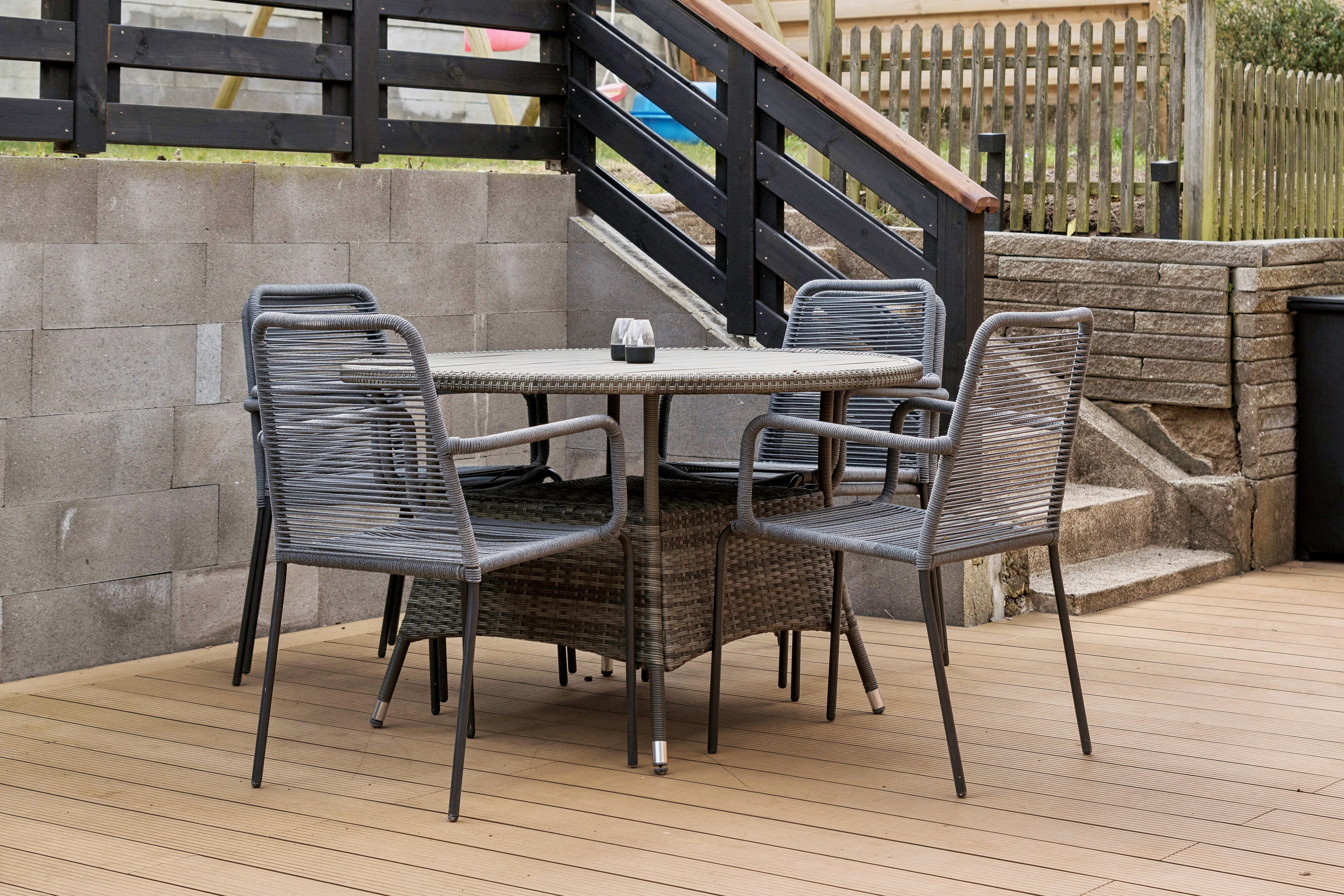 Fremhævet udendørs billede i fuldskærmstilstand. Billede af Havrevænget 5, 4700 Næstved