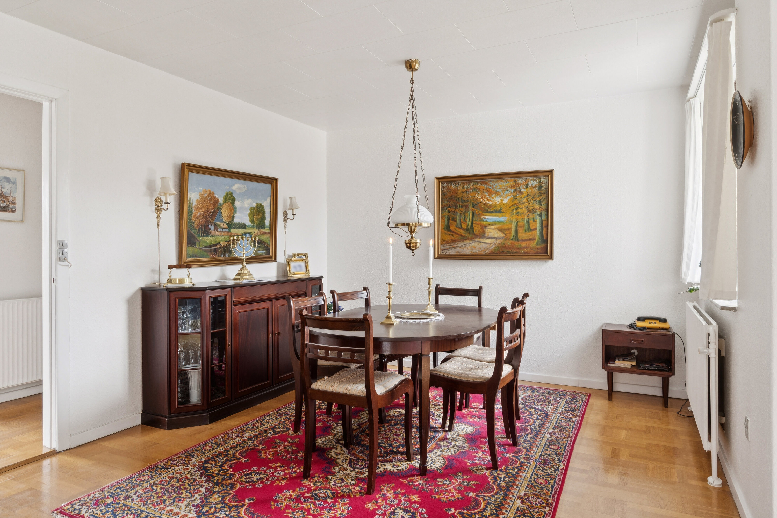 Fremhævet spisestue billede i fuldskærmstilstand. Billede af Drosselvænget 5, 4700 Næstved