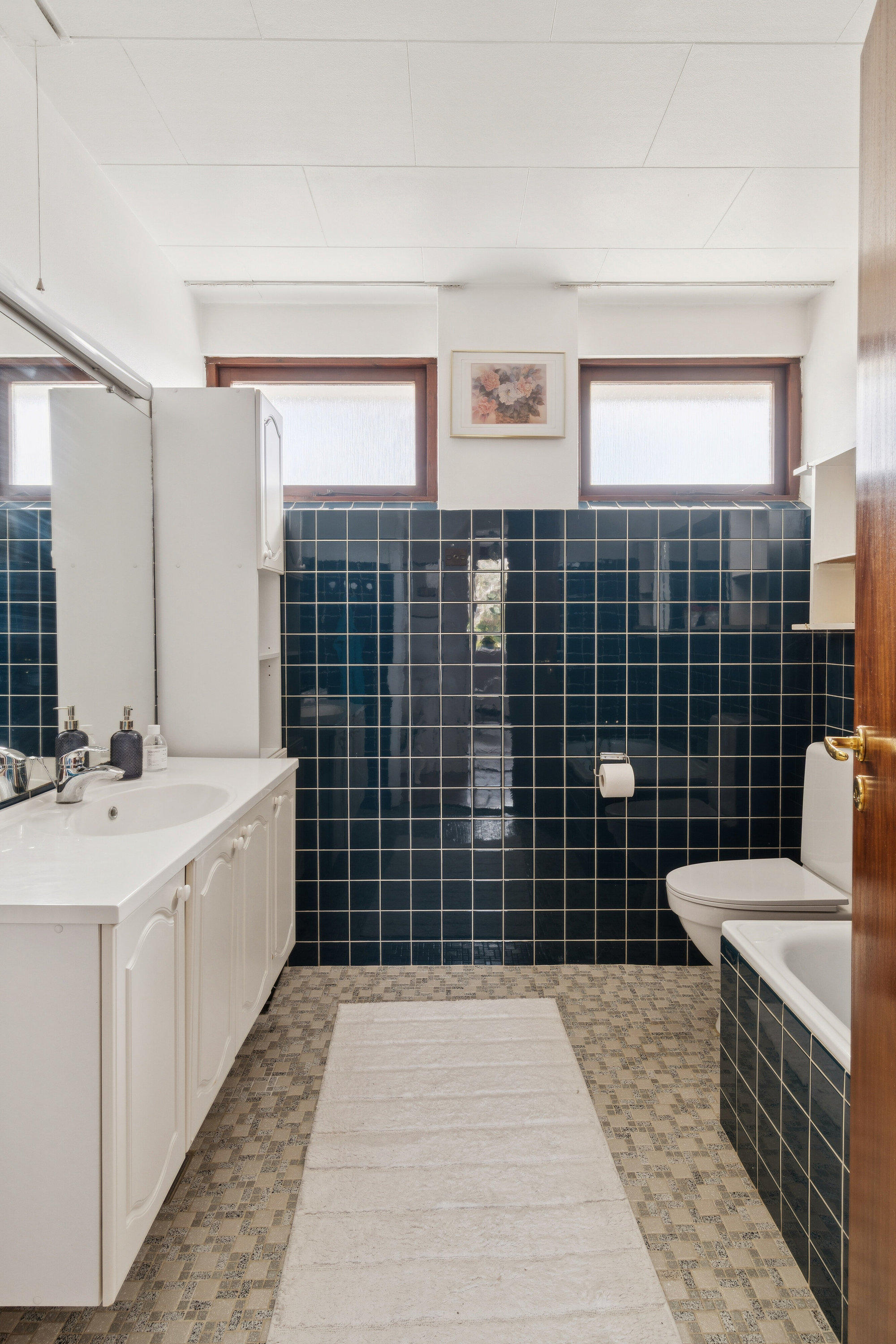 Fremhævet badeværelse billede i fuldskærmstilstand. Billede af Drosselvænget 5, 4700 Næstved