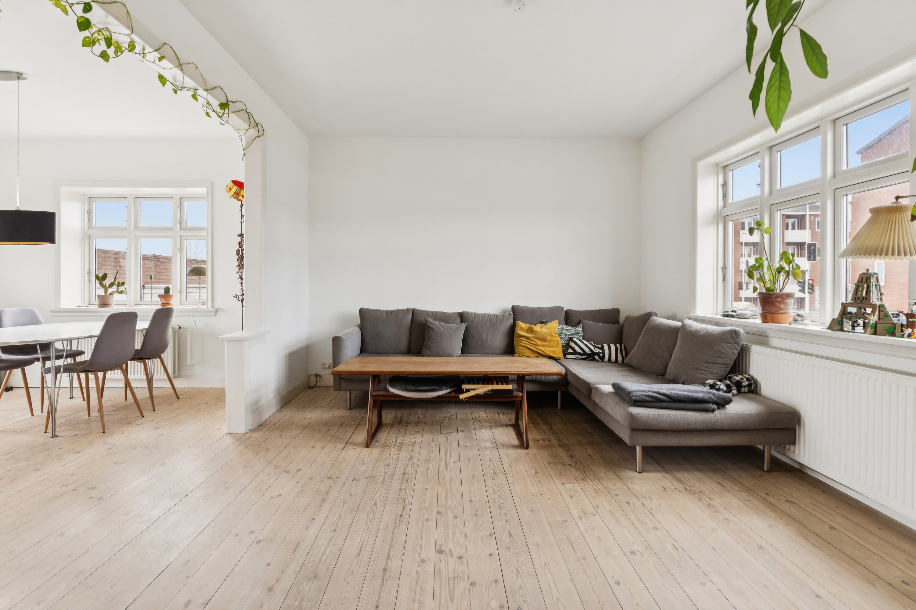 Fremhævet stue billede i fuldskærmstilstand. Billede af Gyldenbjergsvej 30, 5700 Svendborg