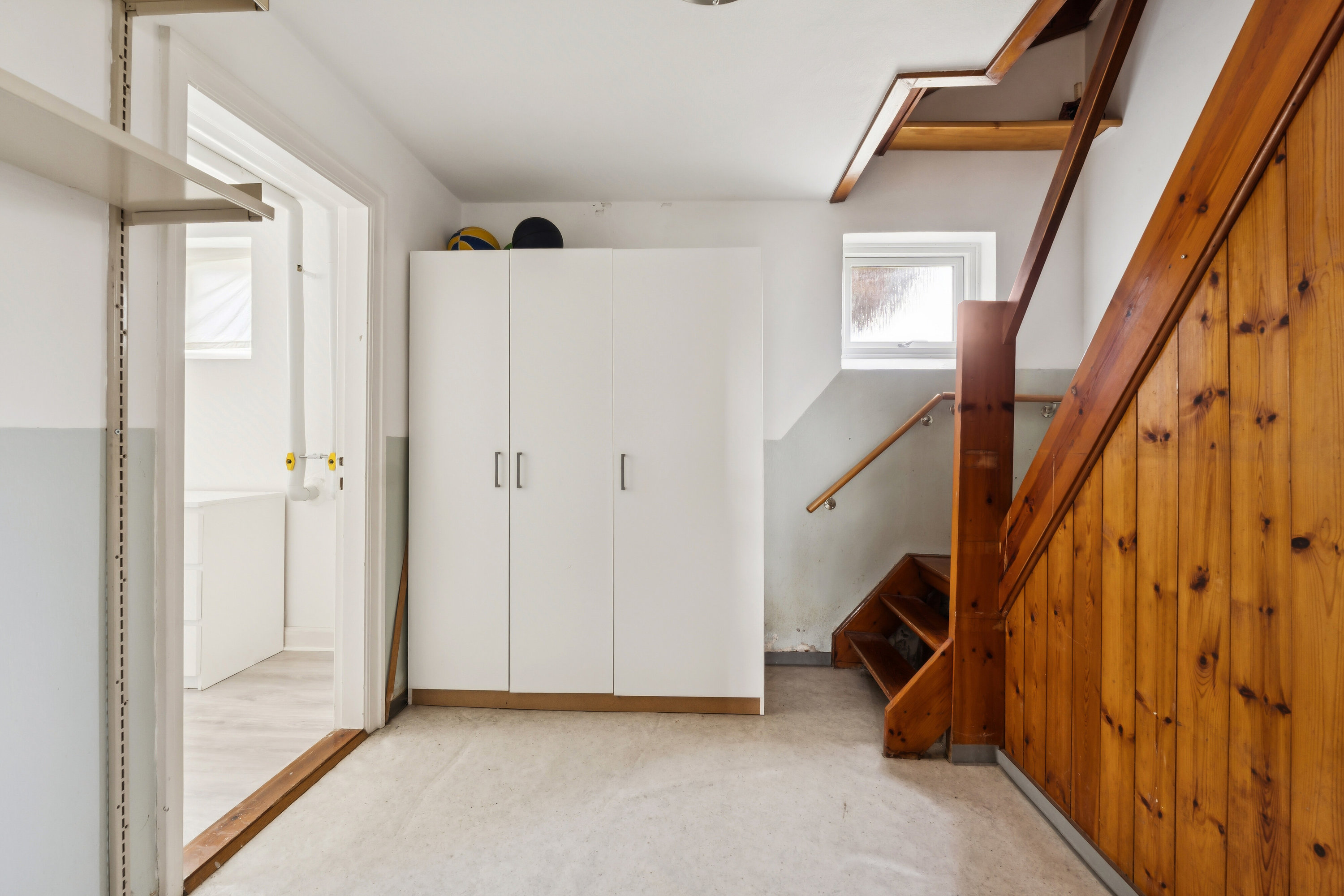 Fremhævet gang billede i fuldskærmstilstand. Billede af Gyldenbjergsvej 30, 5700 Svendborg