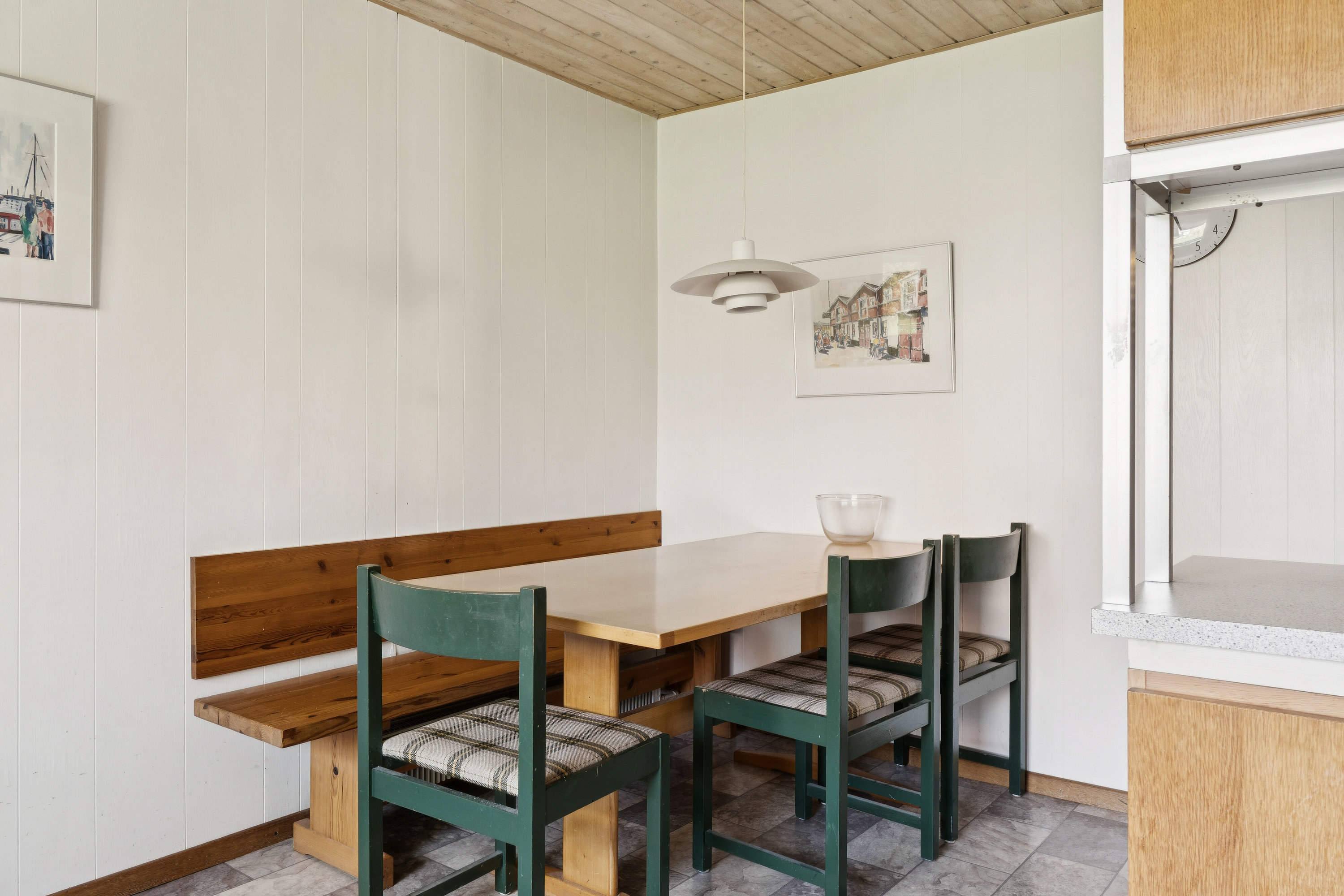 Fremhævet spisestue billede i fuldskærmstilstand. Billede af Slotsbakken 3, 6300 Gråsten