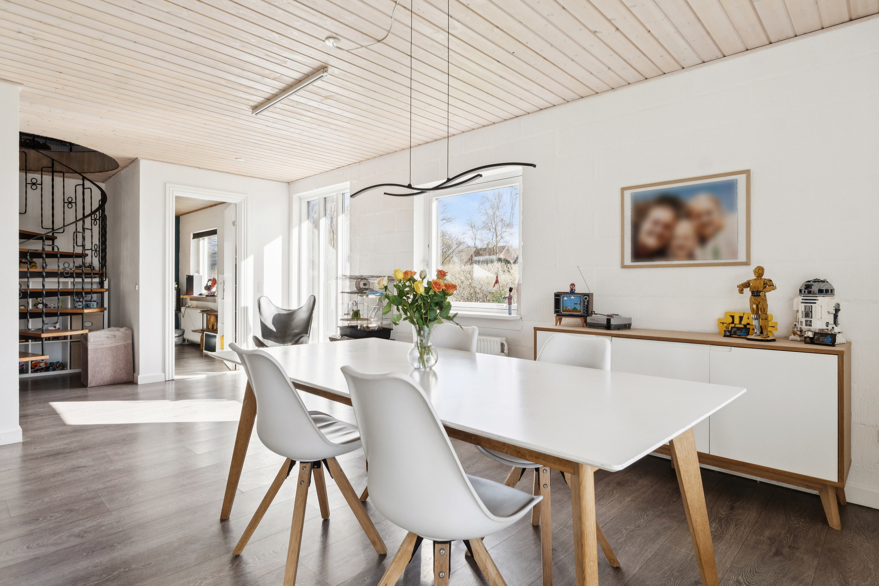 Fremhævet spisestue billede i fuldskærmstilstand. Billede af Dalsøvej 24, 7200 Grindsted