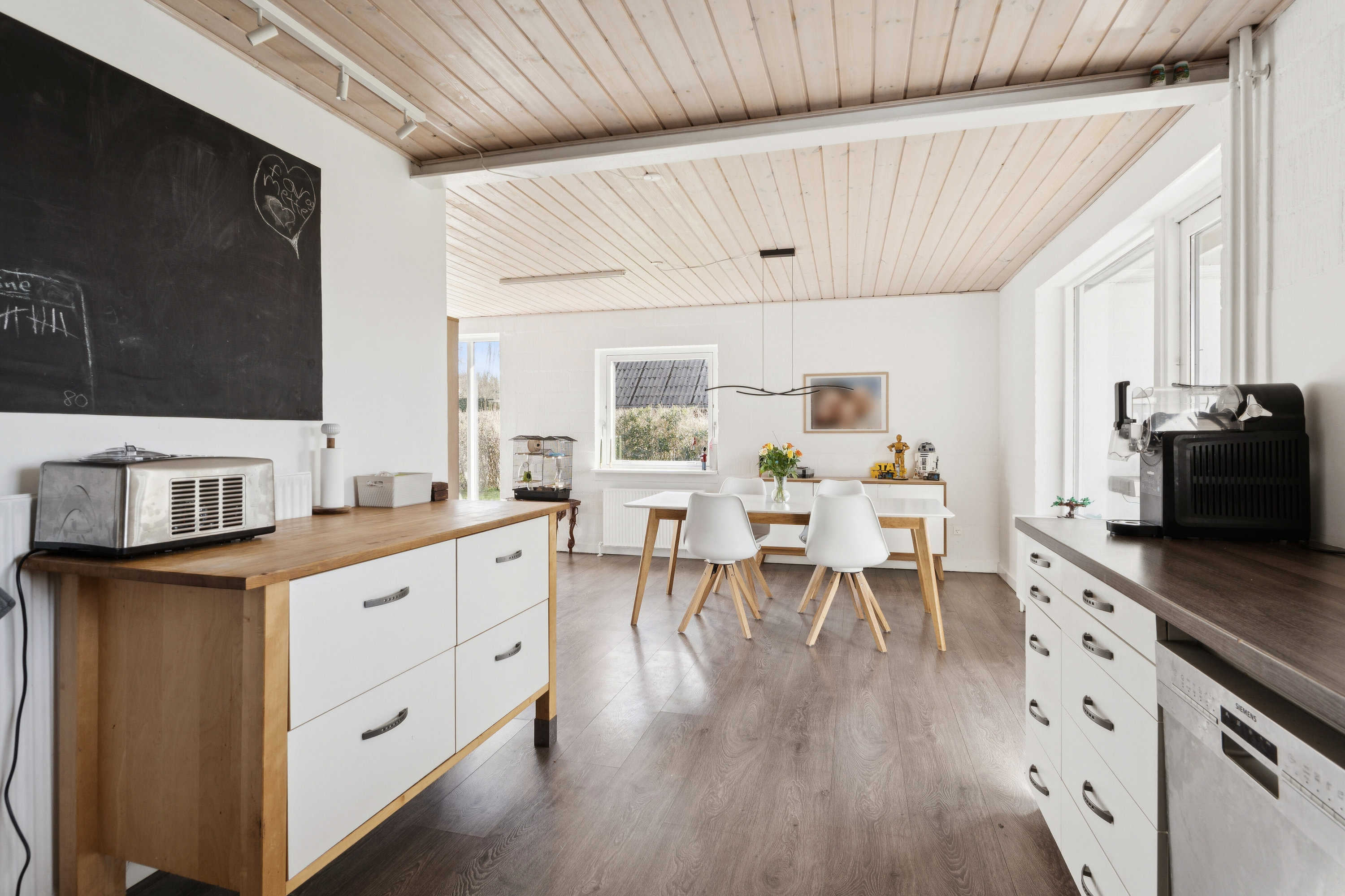 Fremhævet køkken billede i fuldskærmstilstand. Billede af Dalsøvej 24, 7200 Grindsted