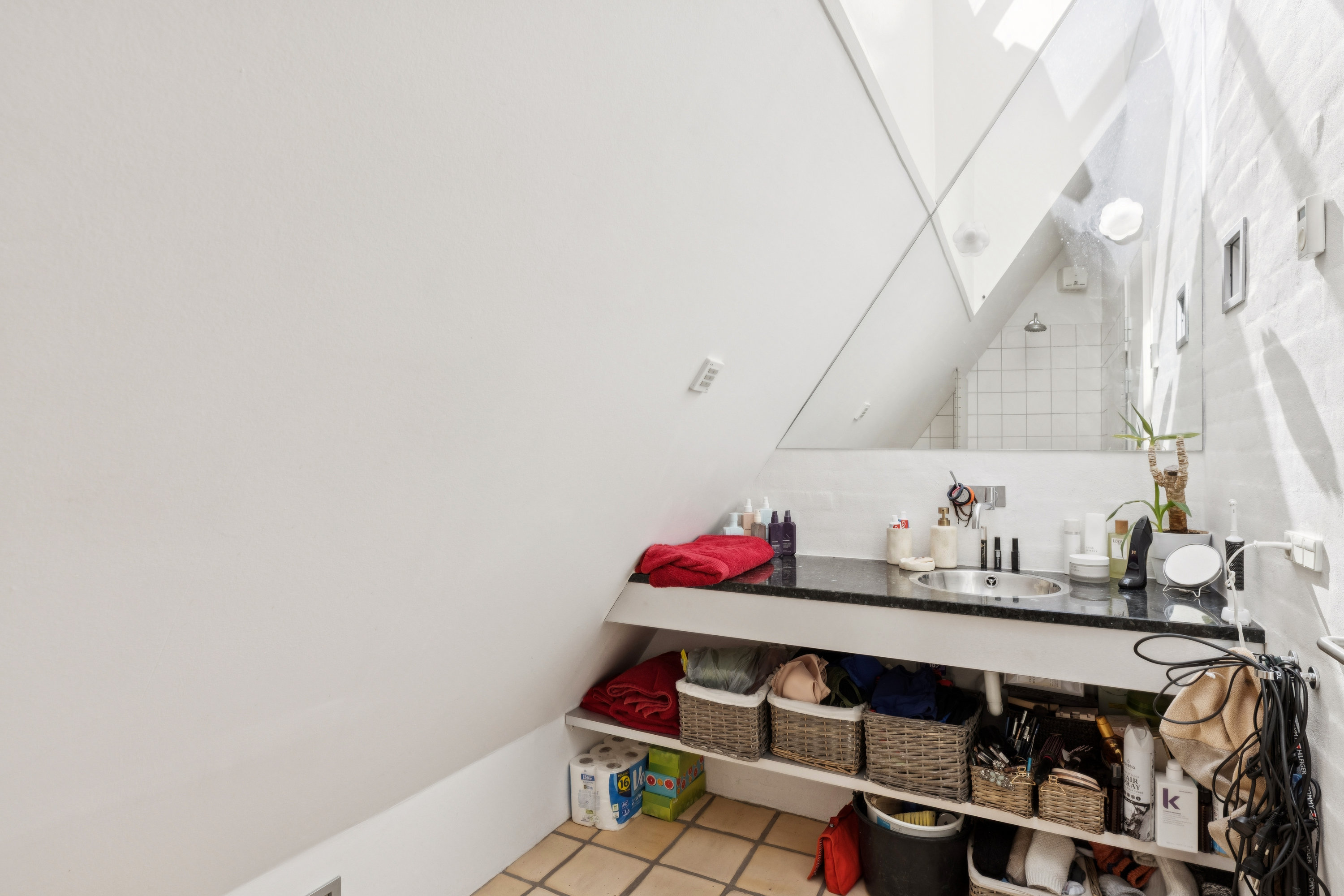 Fremhævet værelse billede i fuldskærmstilstand. Billede af Torvet 10, 6760 Ribe