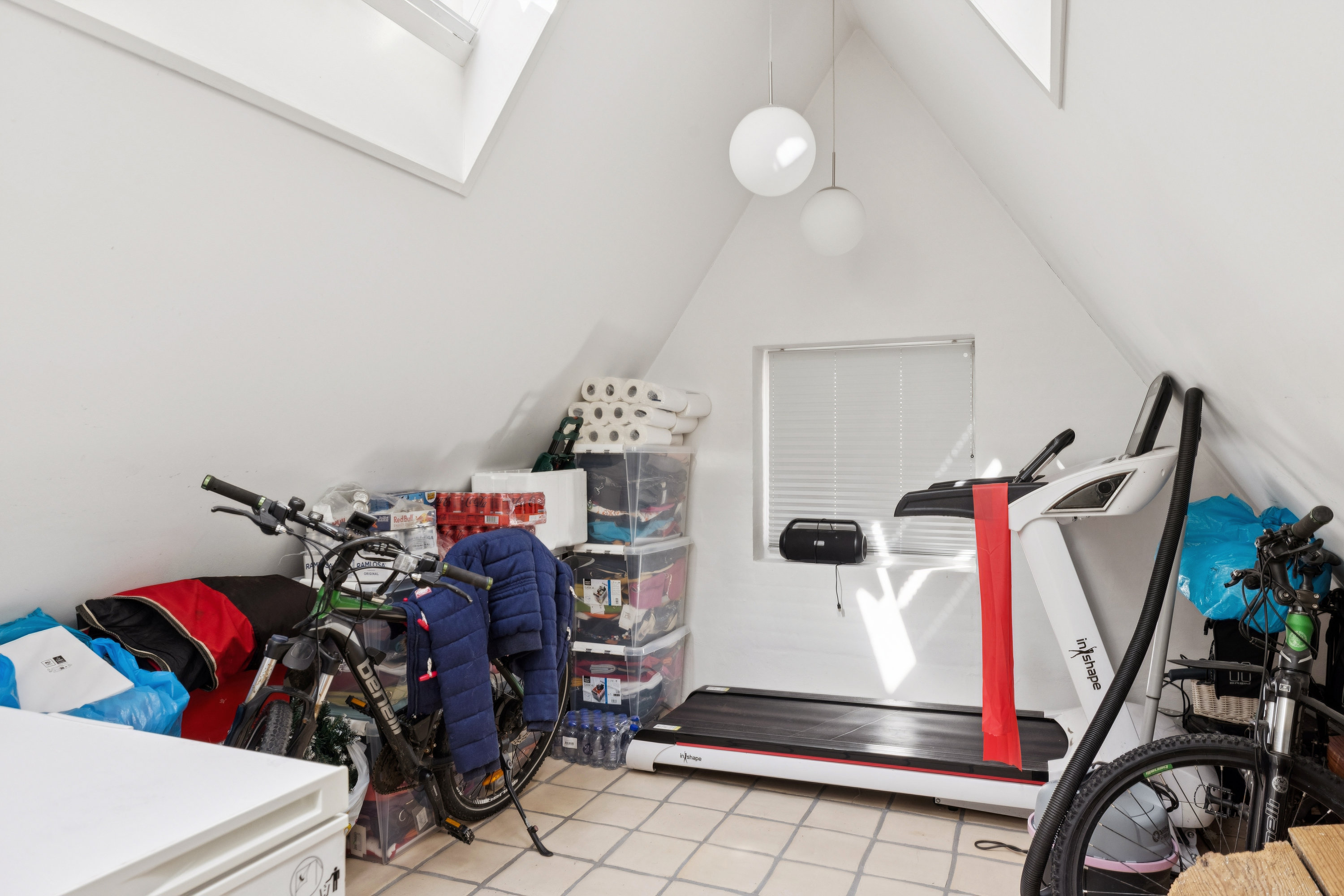 Fremhævet værelse billede i fuldskærmstilstand. Billede af Torvet 10, 6760 Ribe