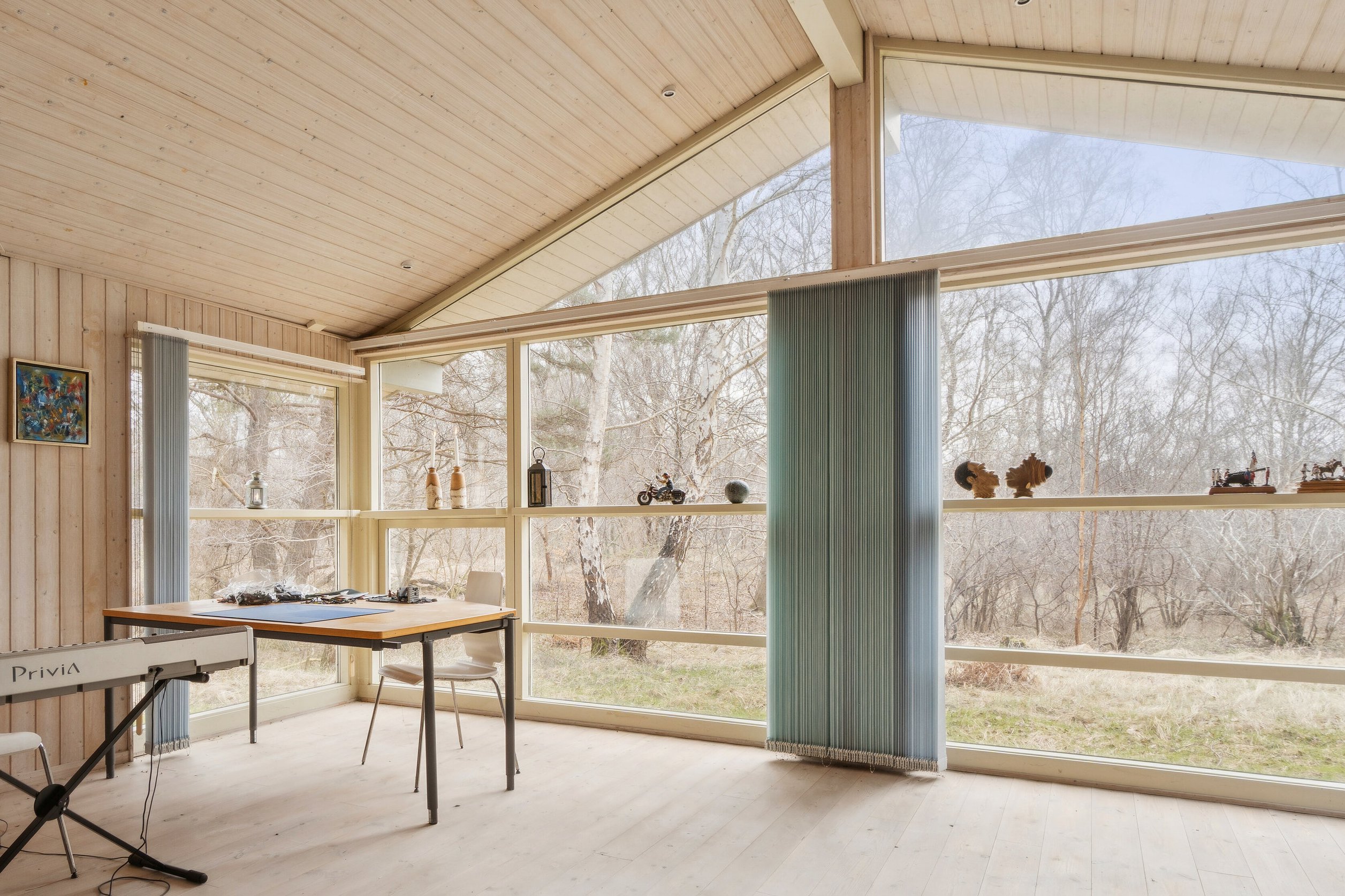 Fremhævet udestue billede i fuldskærmstilstand. Billede af Vesterledsvej 13, Asserbo, 3300 Frederiksværk