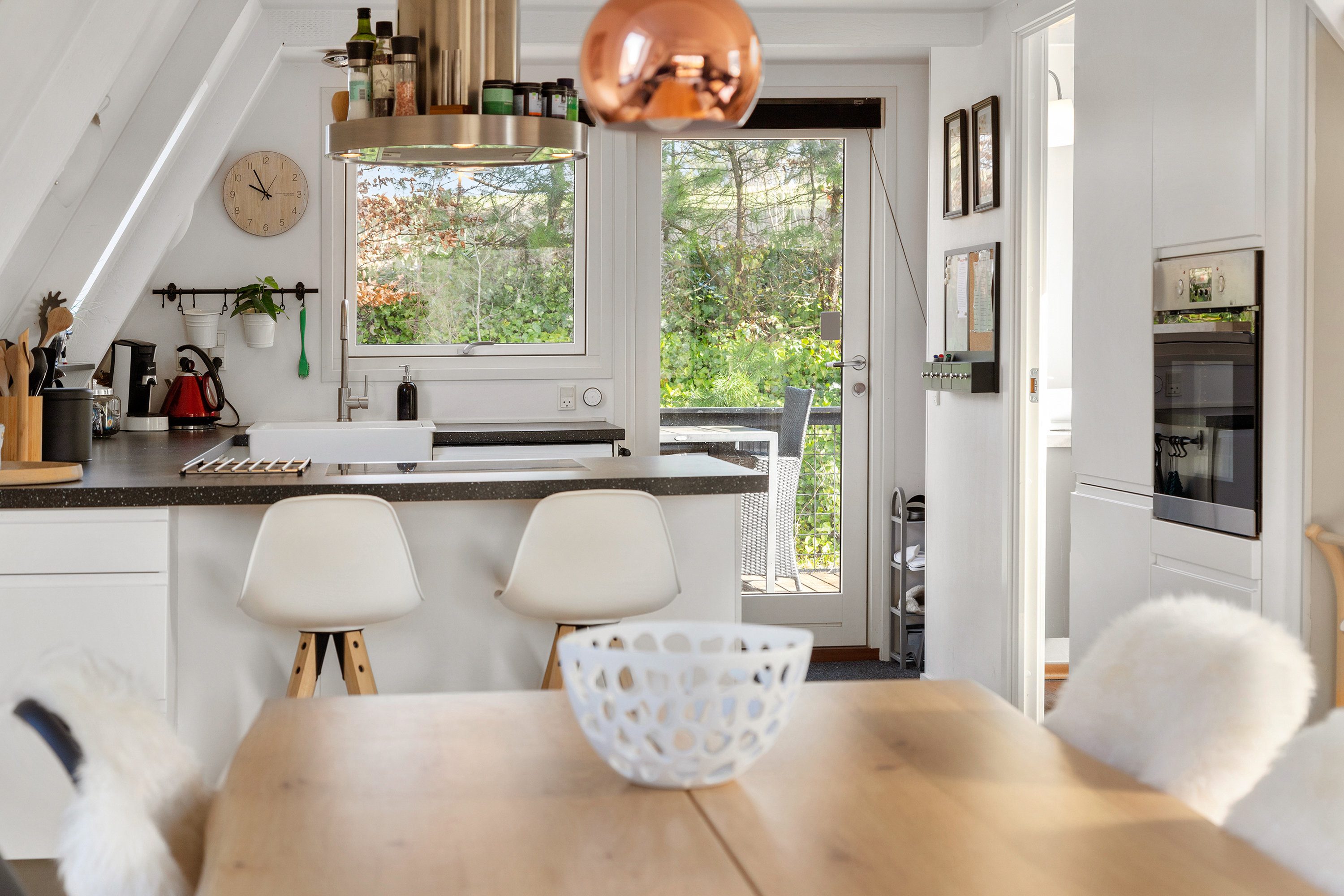 Fremhævet køkken billede i fuldskærmstilstand. Billede af Golfsvinget 59, Gatten, 9640 Farsø