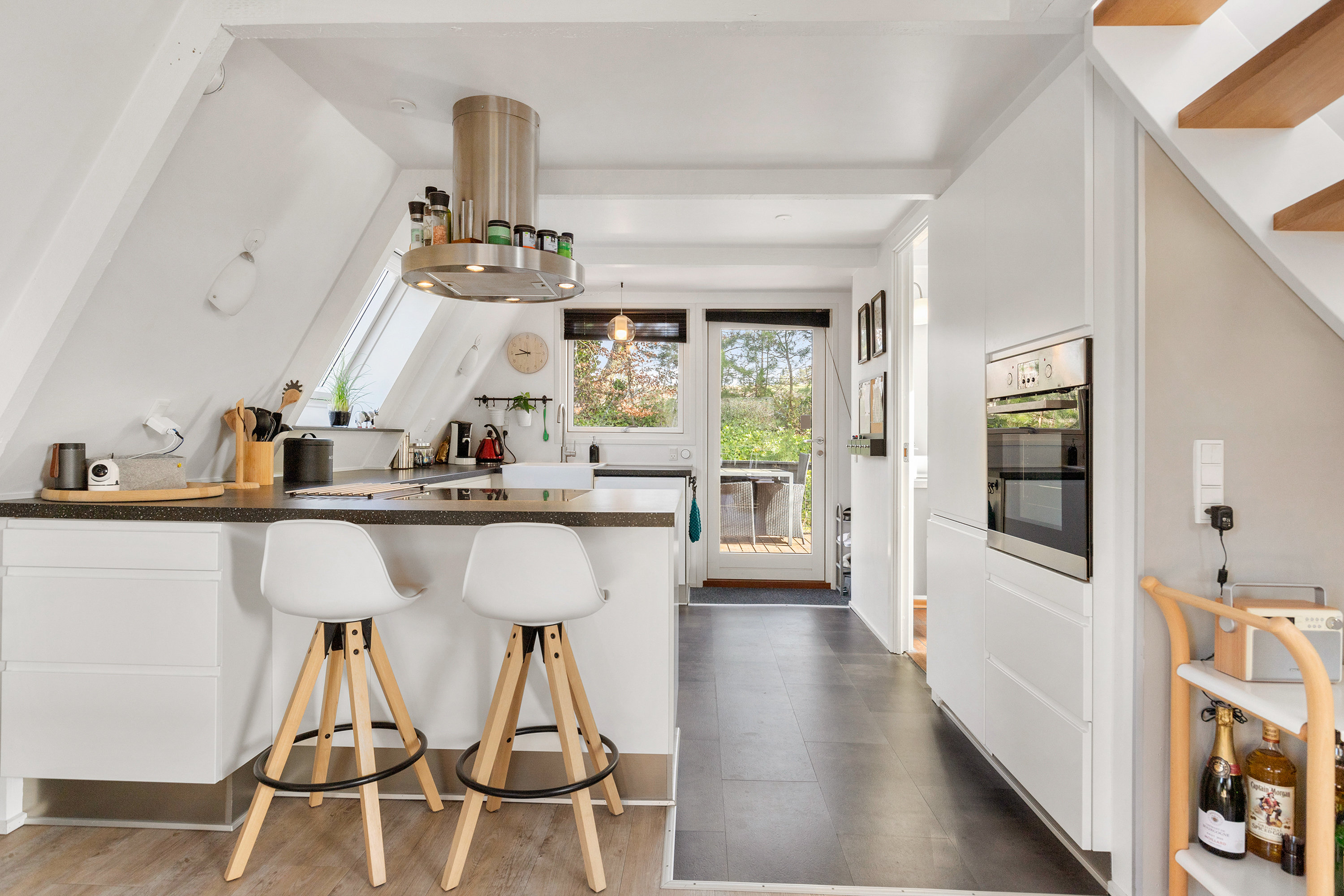 Fremhævet køkken billede i fuldskærmstilstand. Billede af Golfsvinget 59, Gatten, 9640 Farsø