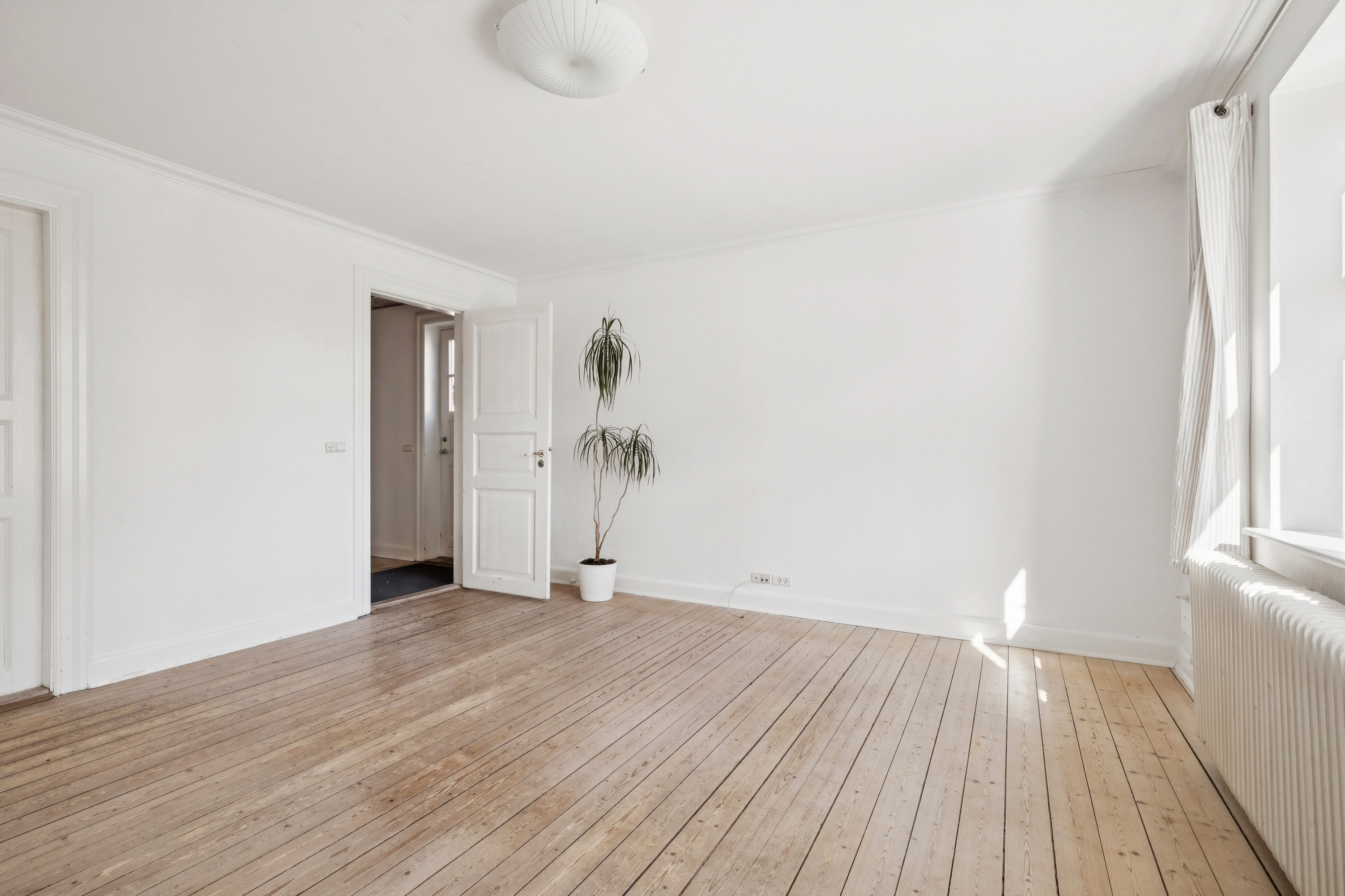 Fremhævet stue billede i fuldskærmstilstand. Billede af Sandstræde 6, Klejtrup, 9500 Hobro