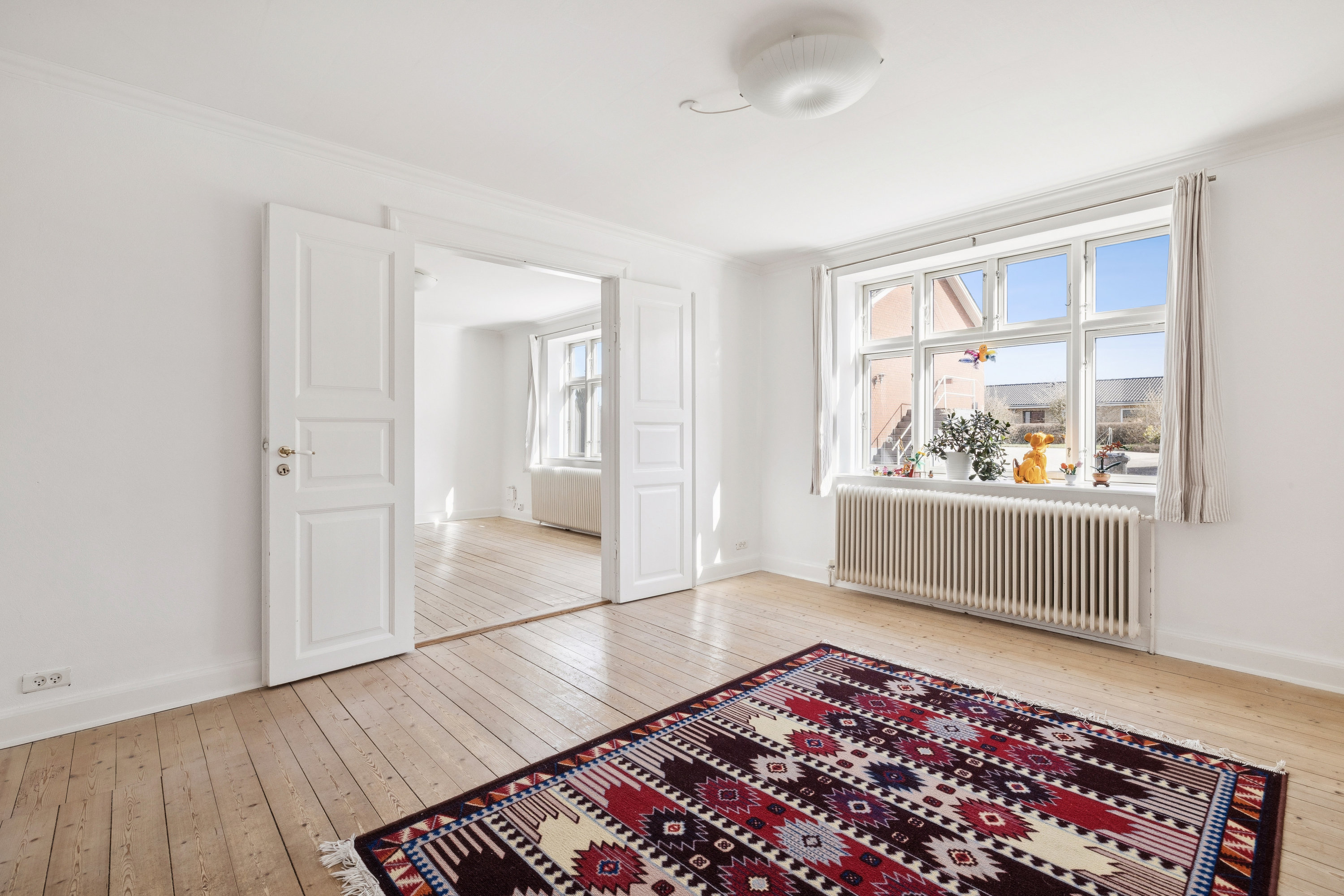 Fremhævet stue billede i fuldskærmstilstand. Billede af Sandstræde 6, Klejtrup, 9500 Hobro