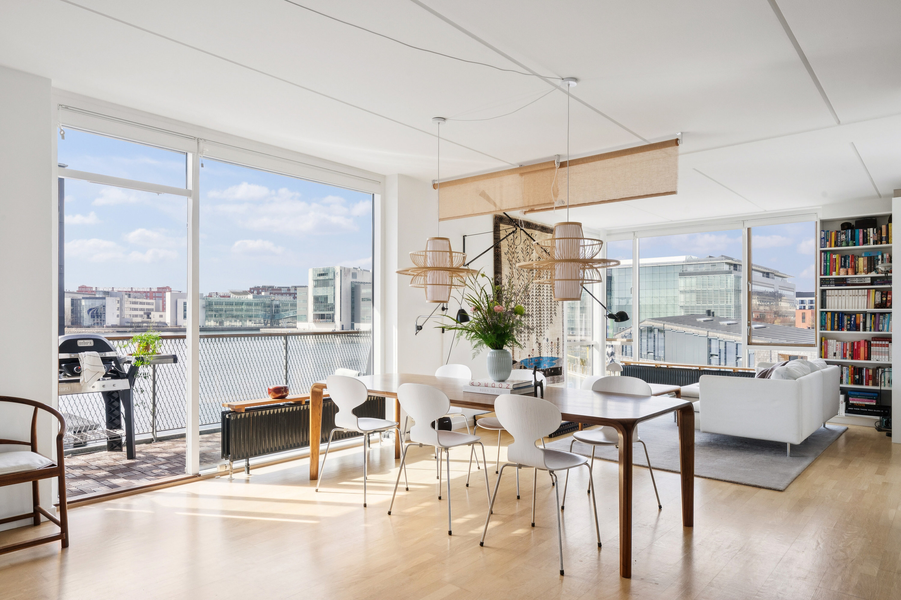 Miniaturebillede 1: spisestue. Billede af Peter Holms Vej 16, 1. 3., 2450 København SV