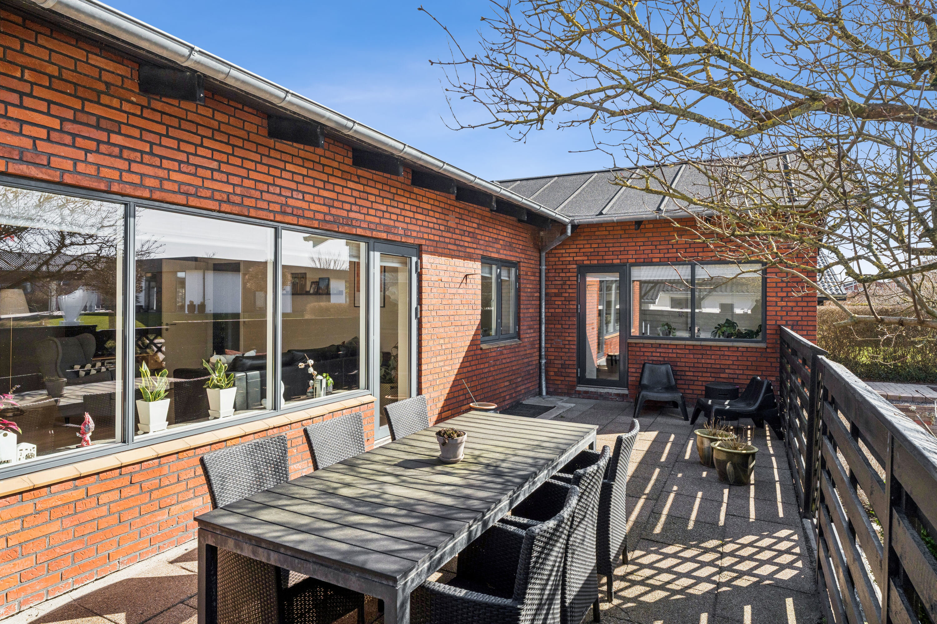 Fremhævet andet billede i fuldskærmstilstand. Billede af Rungsvej 44, 9200 Aalborg SV