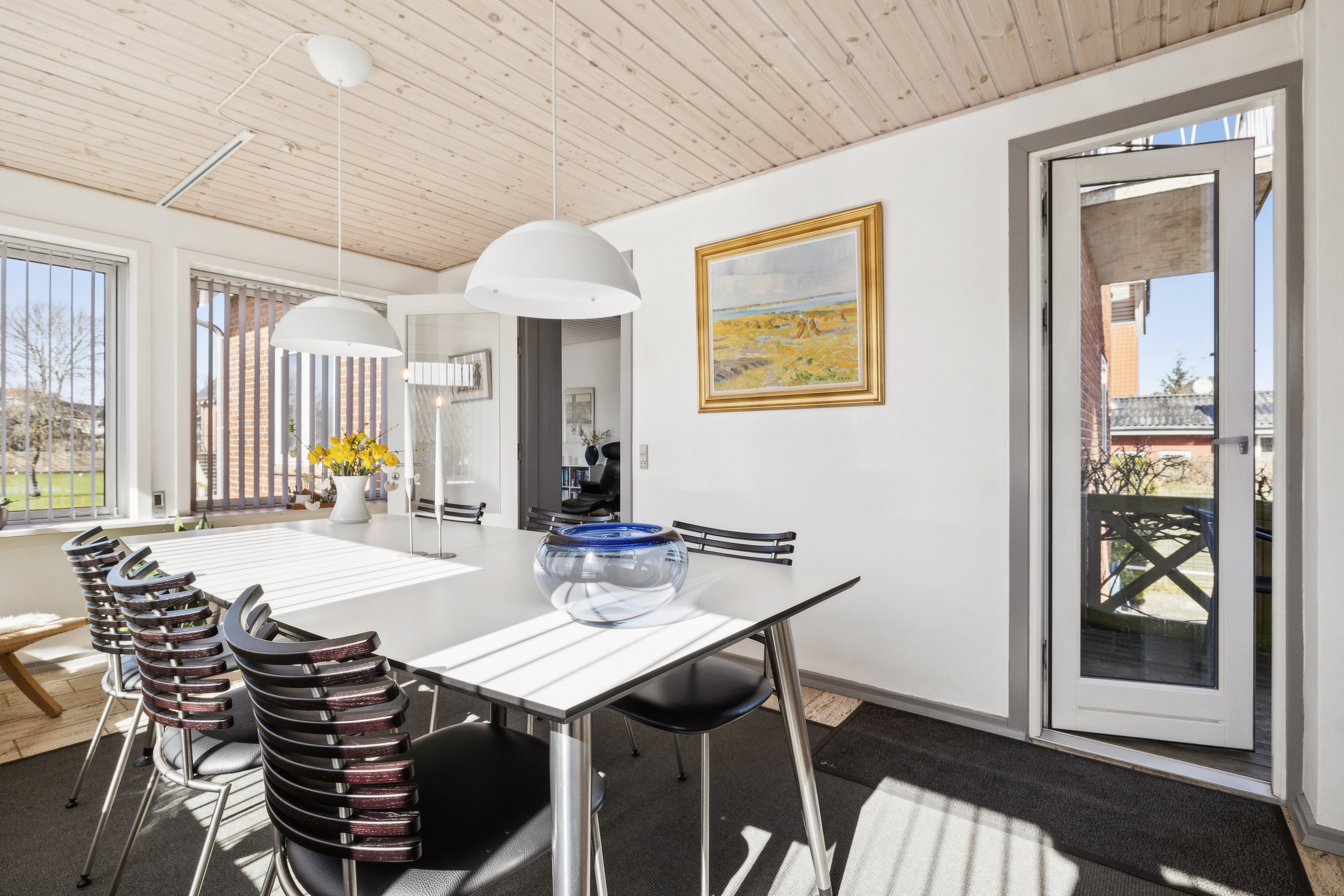 Fremhævet stue billede i fuldskærmstilstand. Billede af Jernbanegade 64, 9560 Hadsund