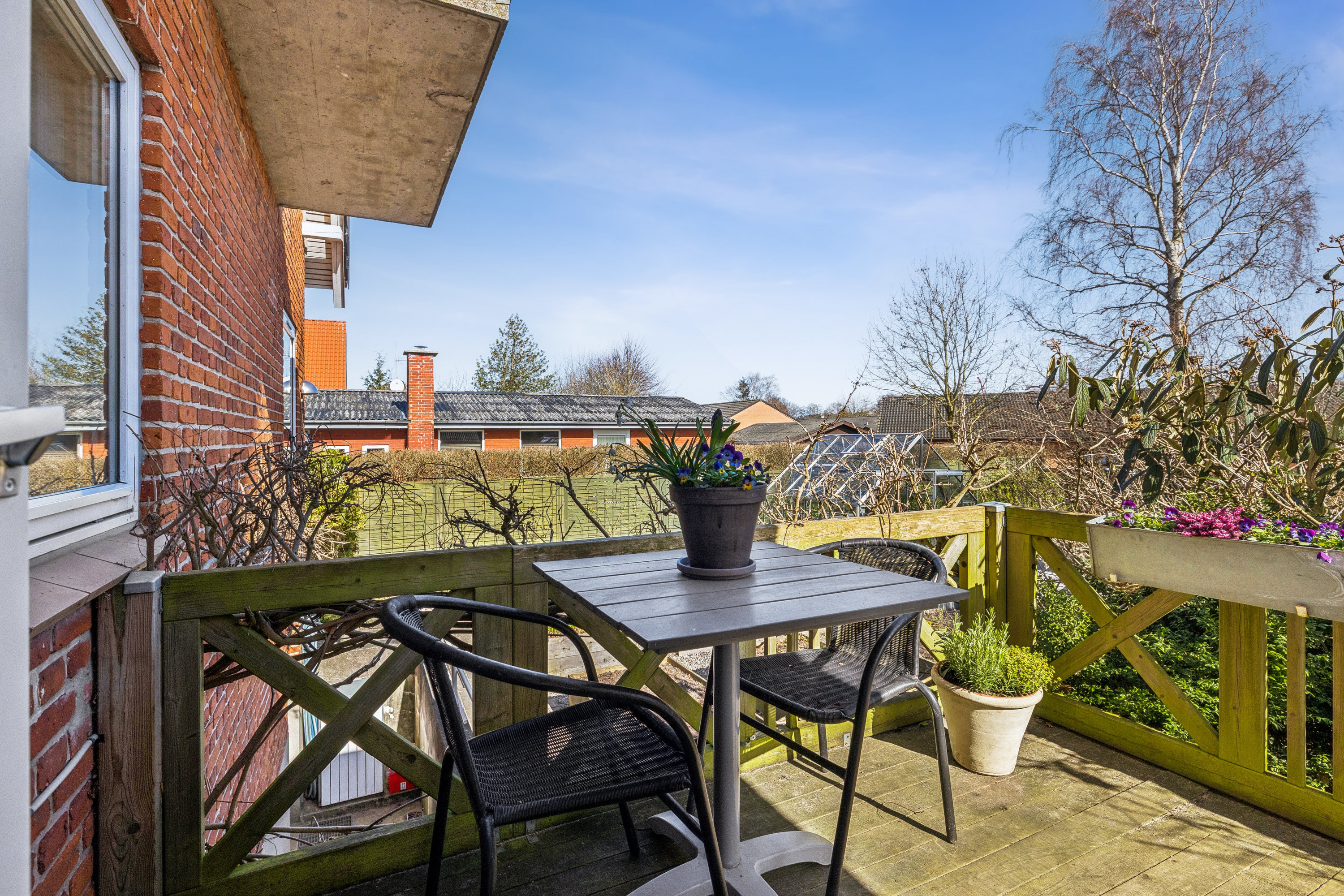 Fremhævet terrasse billede i fuldskærmstilstand. Billede af Jernbanegade 64, 9560 Hadsund