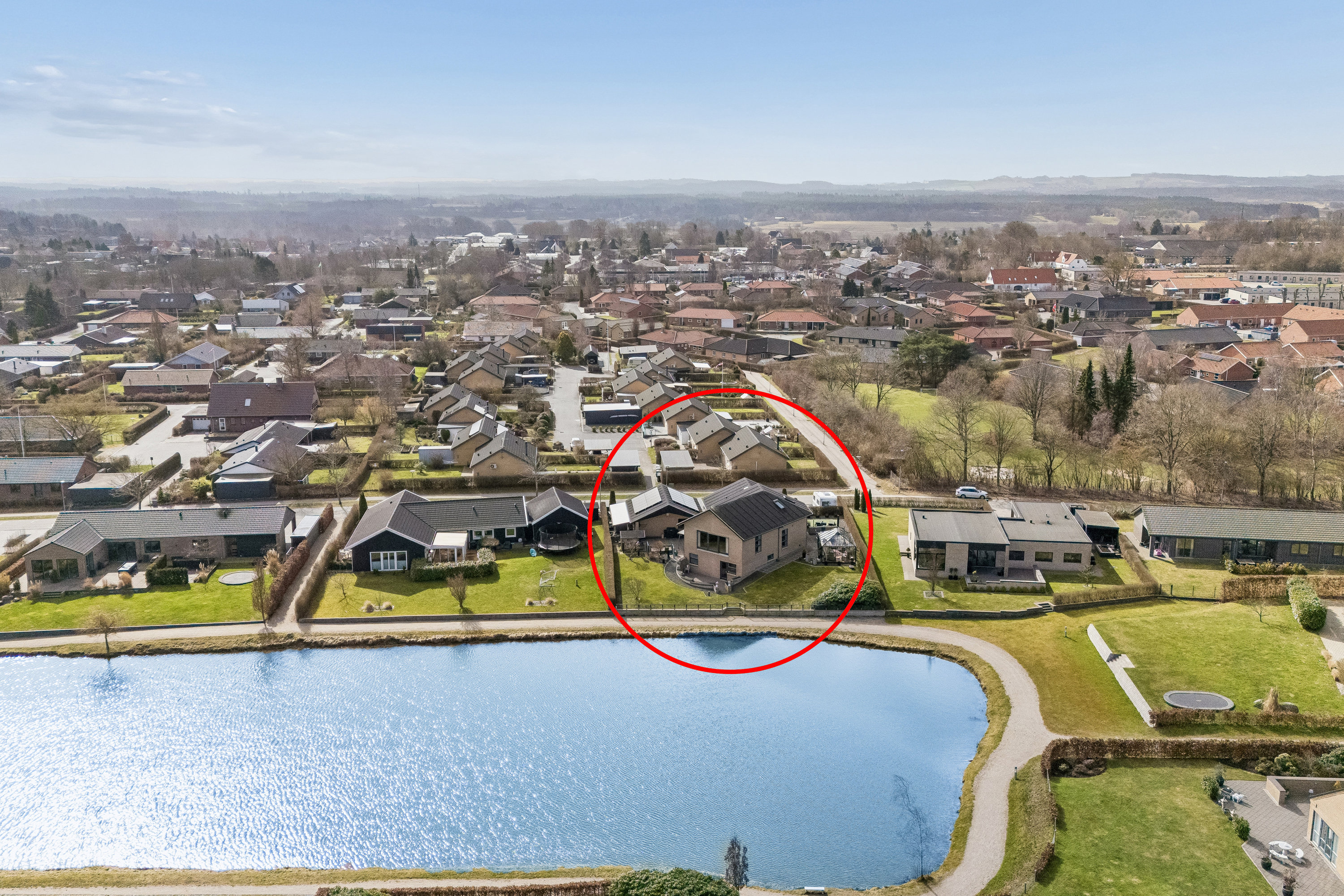 Fremhævet andet billede i fuldskærmstilstand. Billede af Søparken 12, Marienhoff, 8550 Ryomgård