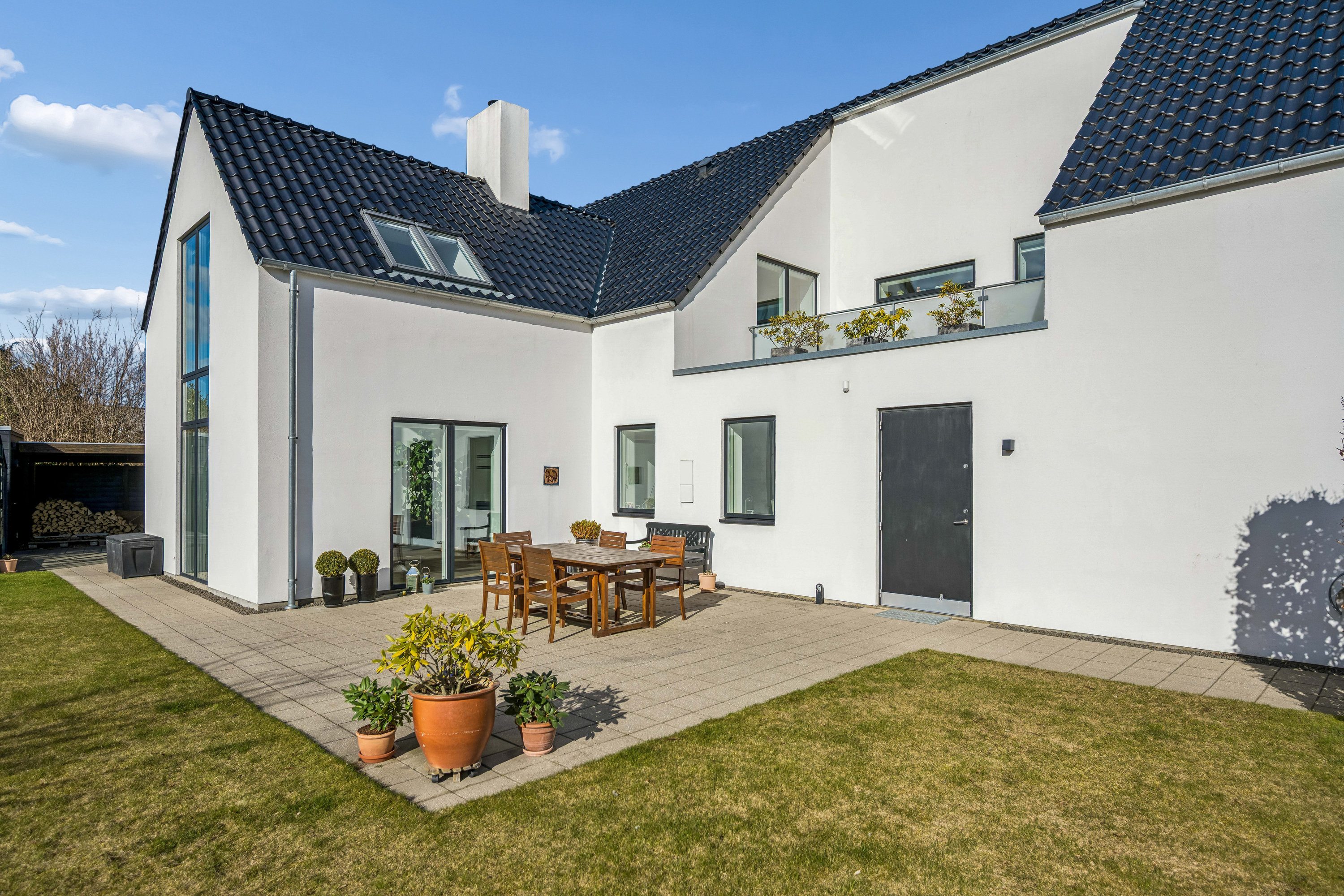 Fremhævet andet billede i fuldskærmstilstand. Billede af Jacob Adelborgs Allé 4B, 8240 Risskov