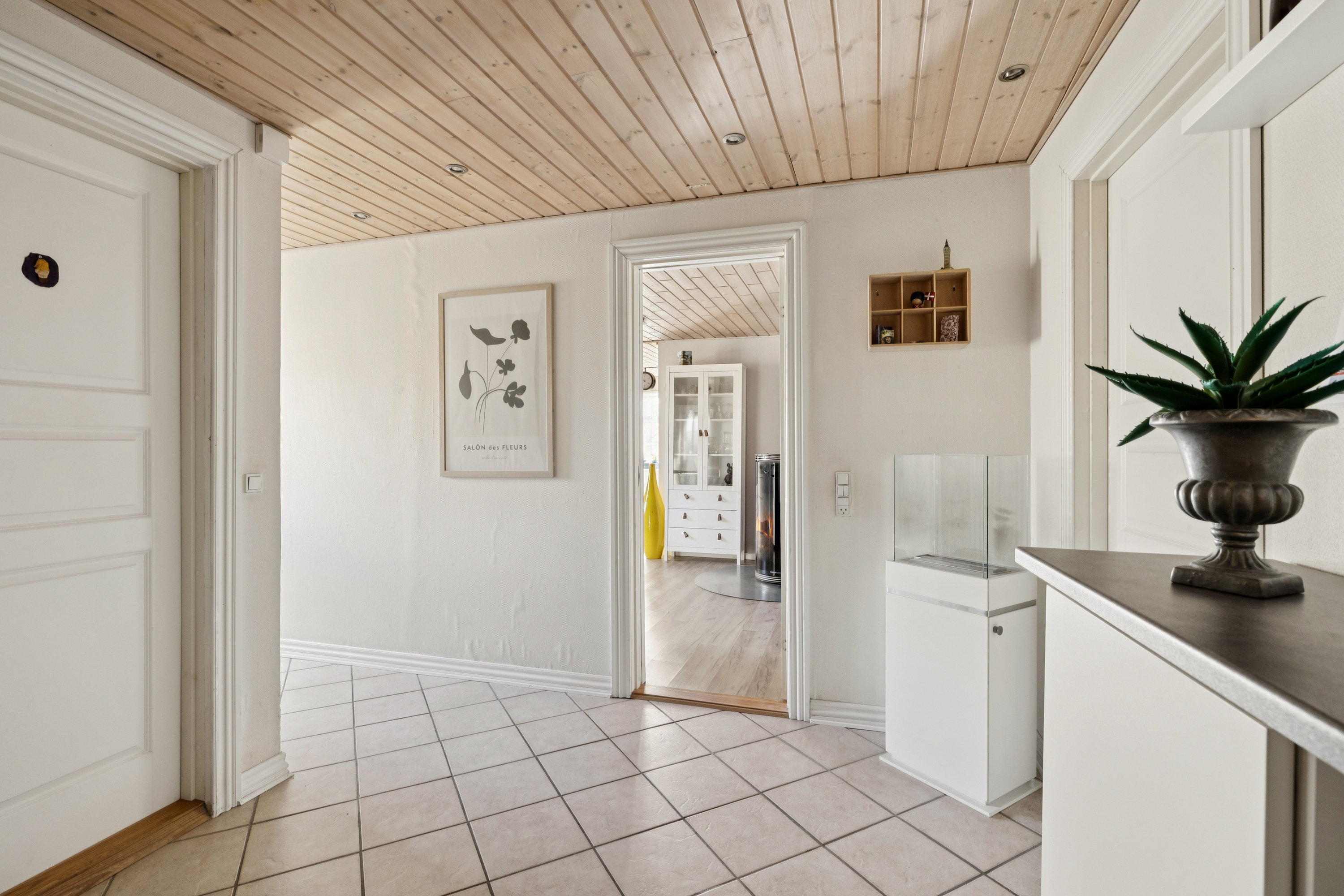 Fremhævet gang billede i fuldskærmstilstand. Billede af Aagade 24, Rørbæk, 9500 Hobro