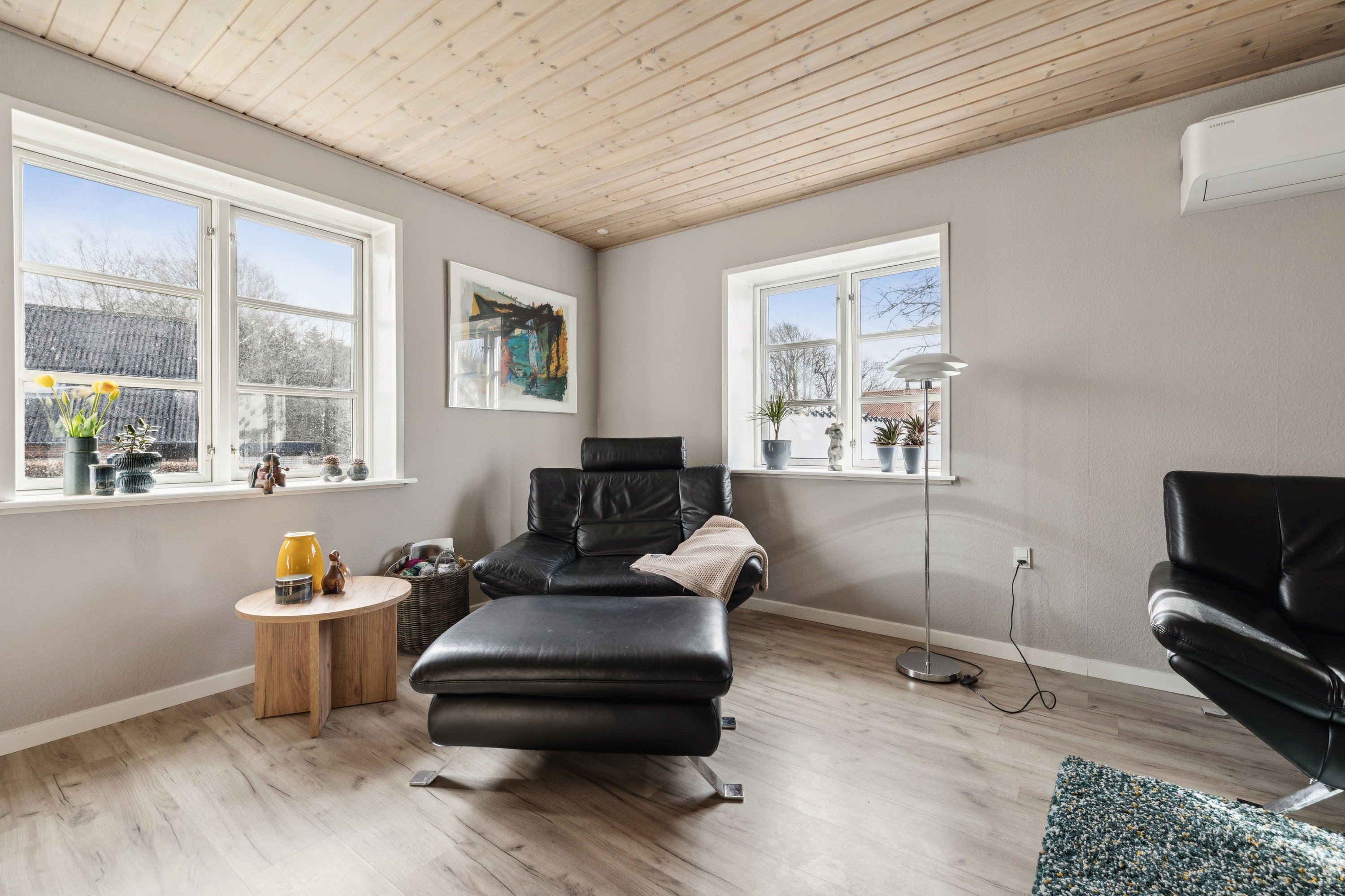 Fremhævet stue billede i fuldskærmstilstand. Billede af Aagade 24, Rørbæk, 9500 Hobro