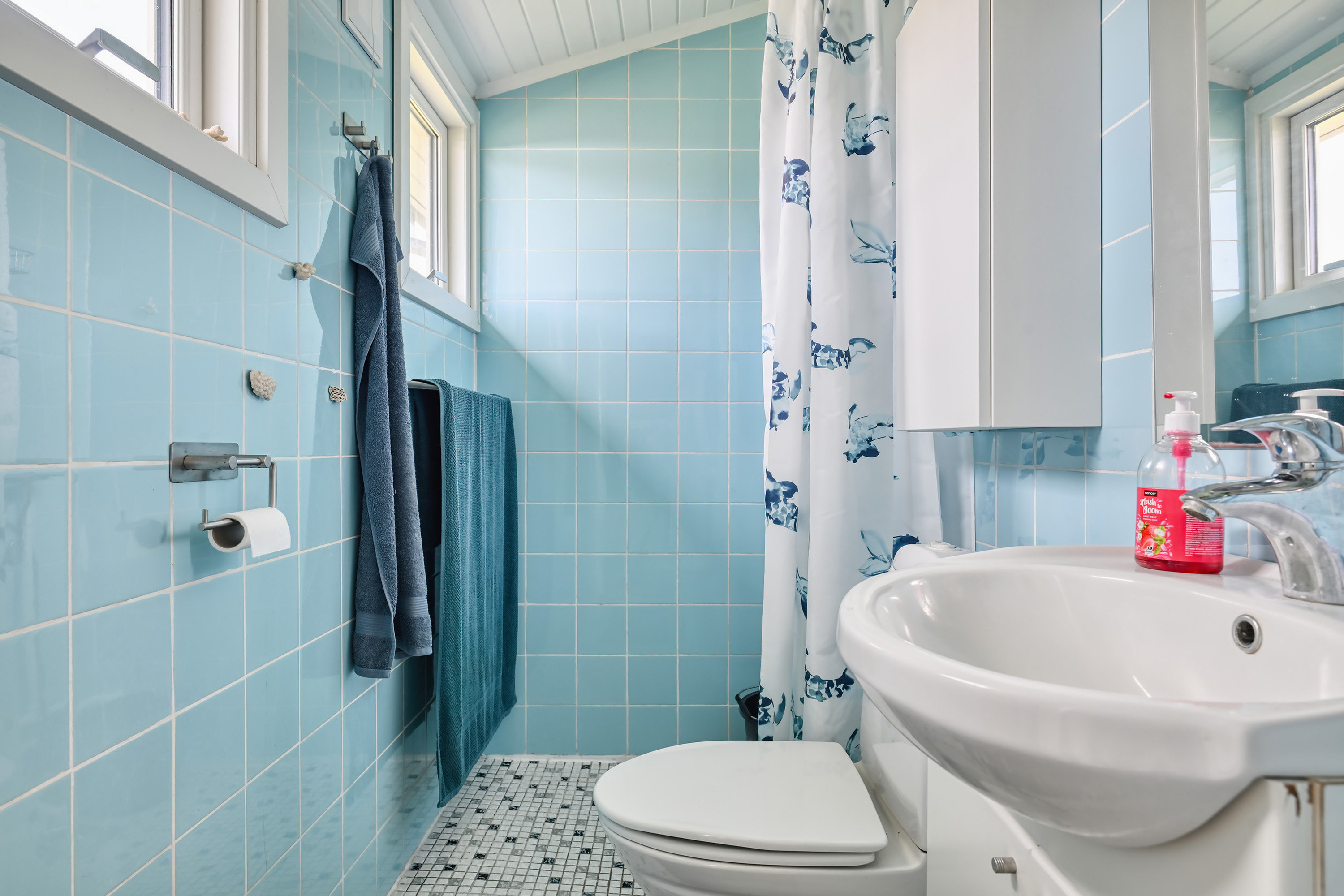 Fremhævet badeværelse billede i fuldskærmstilstand. Billede af Cikorievej 7, Gedesby, 4874 Gedser