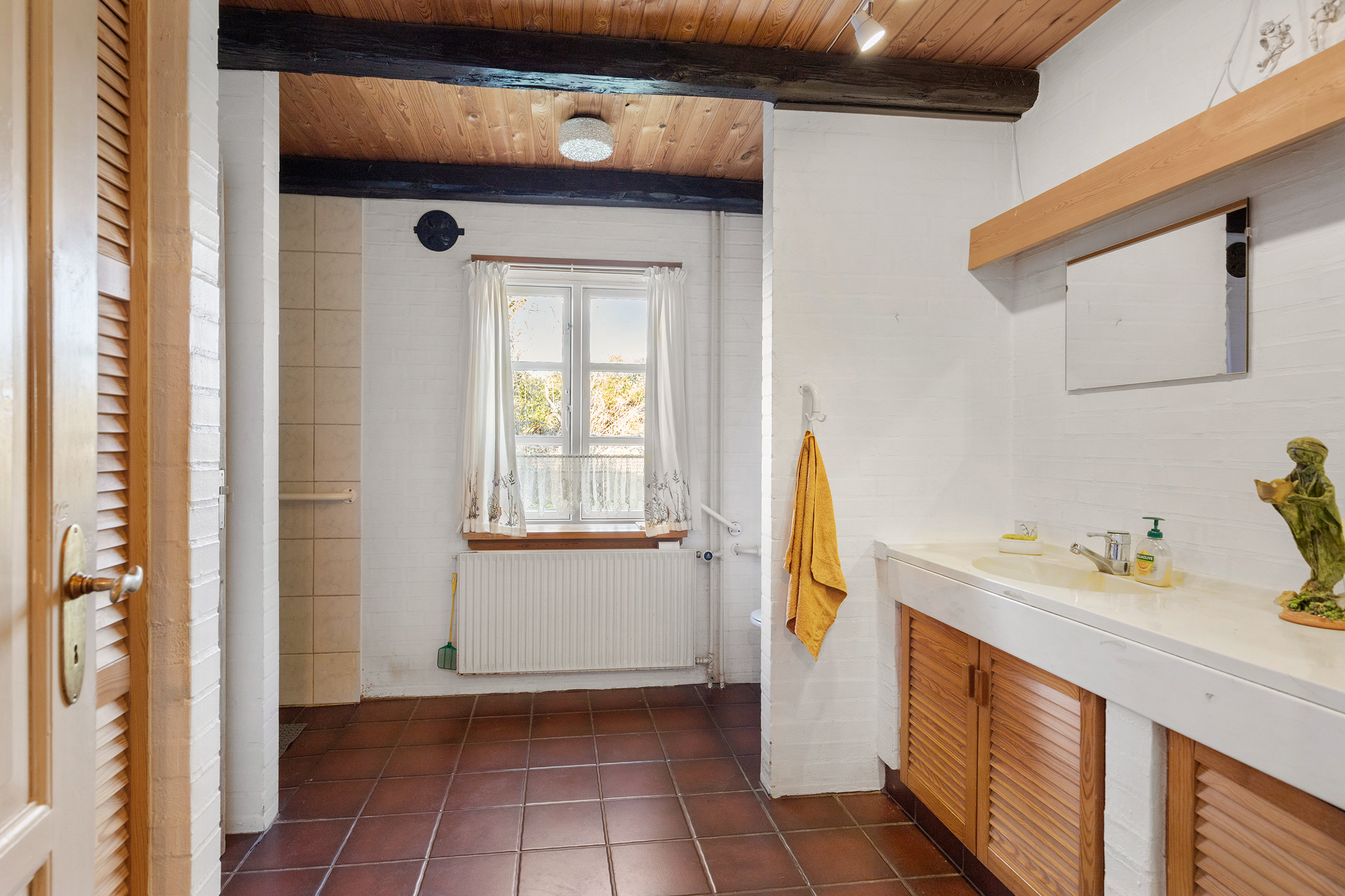 Fremhævet badeværelse billede i fuldskærmstilstand. Billede af Svinkløvvej 343, Hjortdal, 9690 Fjerritslev